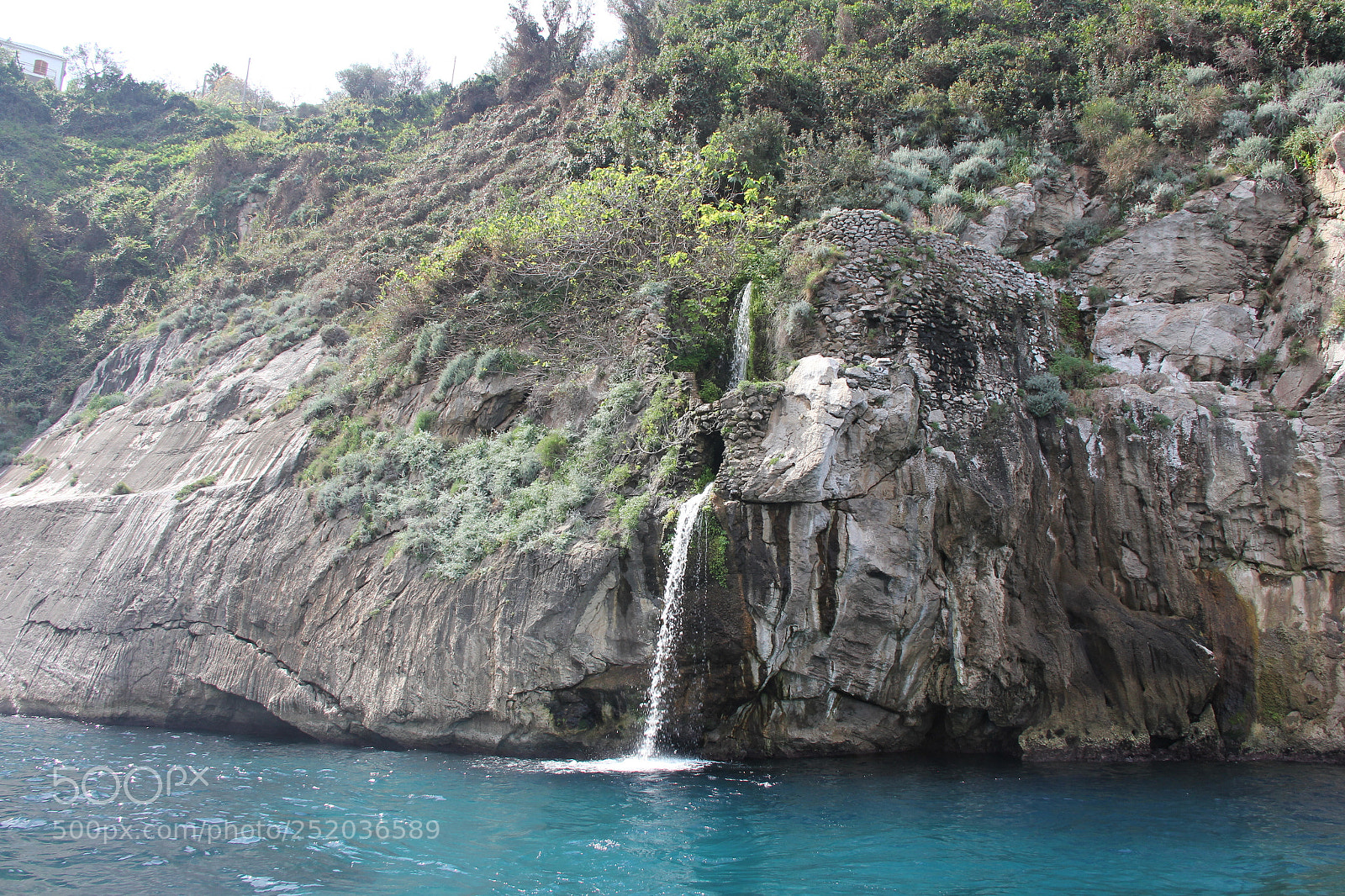 Canon EF-S 18-200mm F3.5-5.6 IS sample photo. Img photography