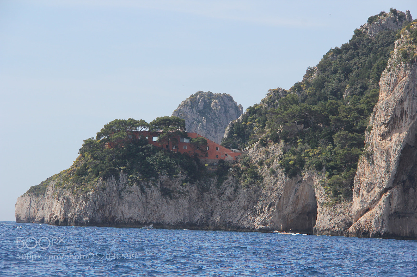 Canon EF-S 18-200mm F3.5-5.6 IS sample photo. Img photography