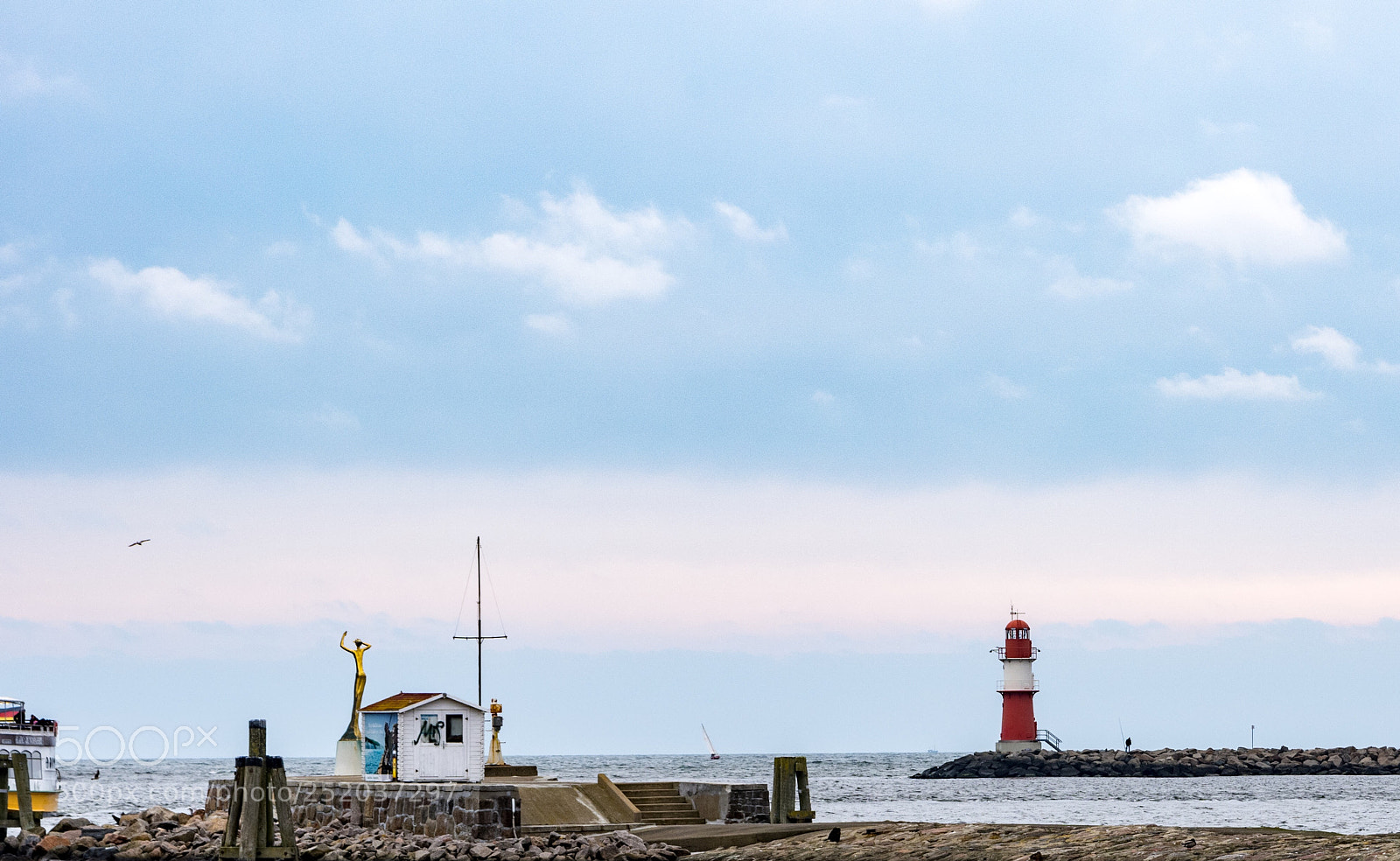 Pentax K-70 sample photo. Leuchtturm  photography