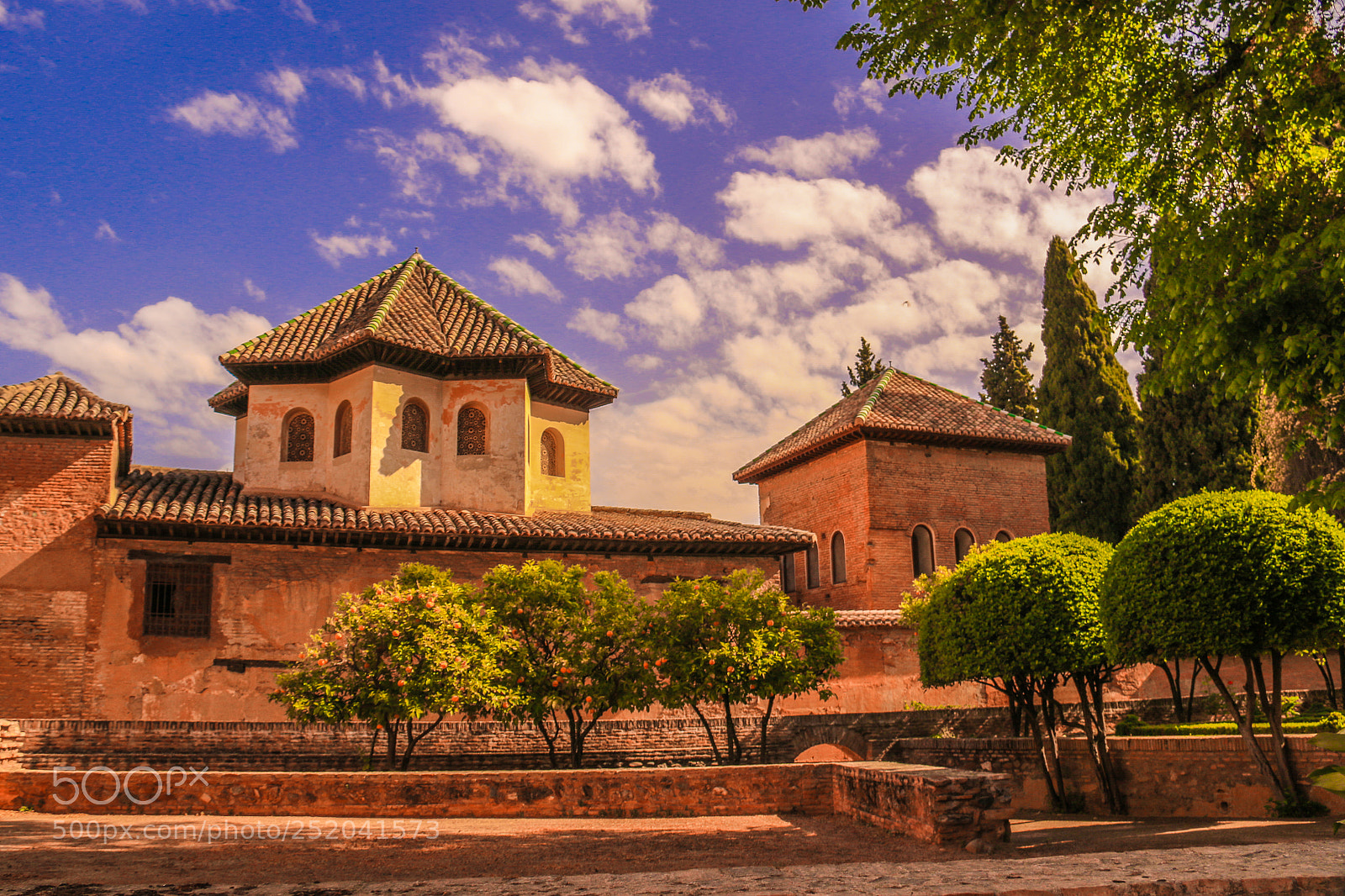 Canon EOS 70D sample photo. The alhambra in granada photography