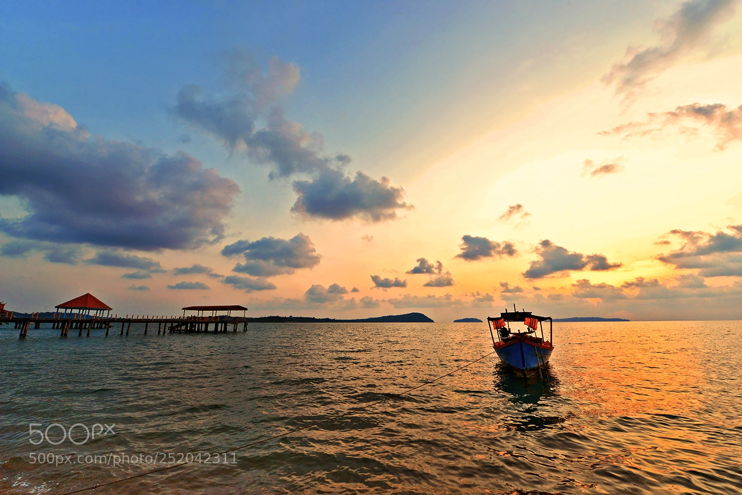 Nikon D800E sample photo. 晚霞映的海面红 photography