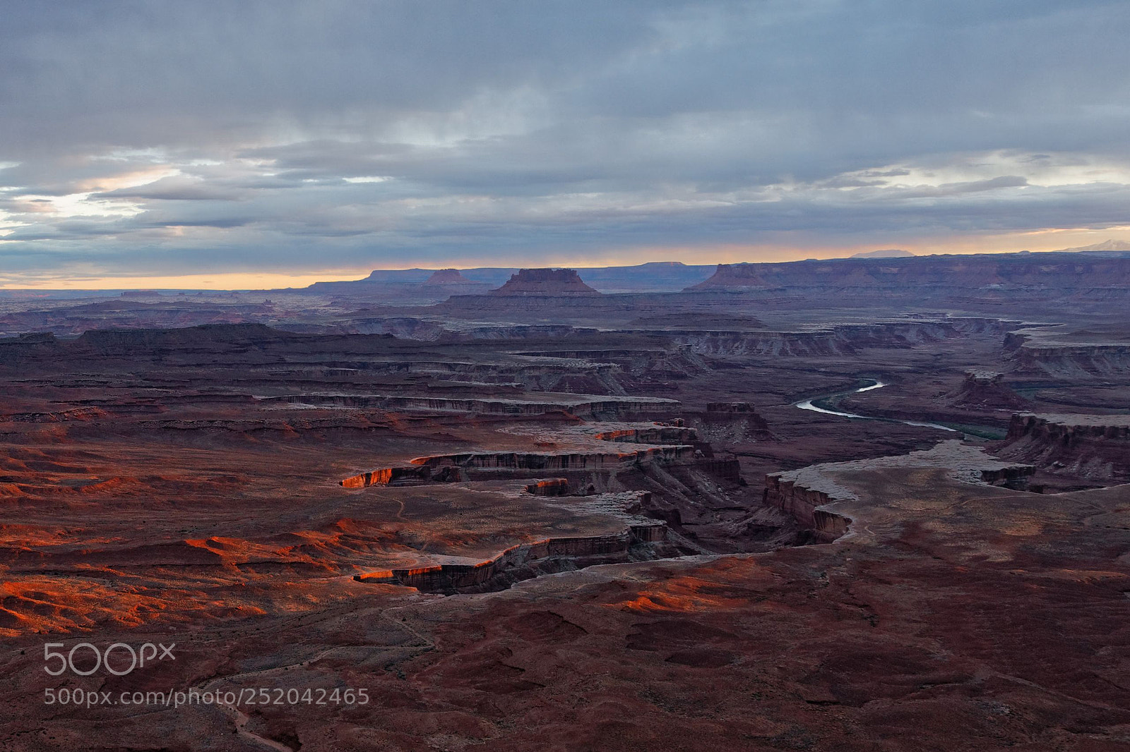 Canon EOS 6D + Canon EF 24-105mm F4L IS USM sample photo. Last light photography