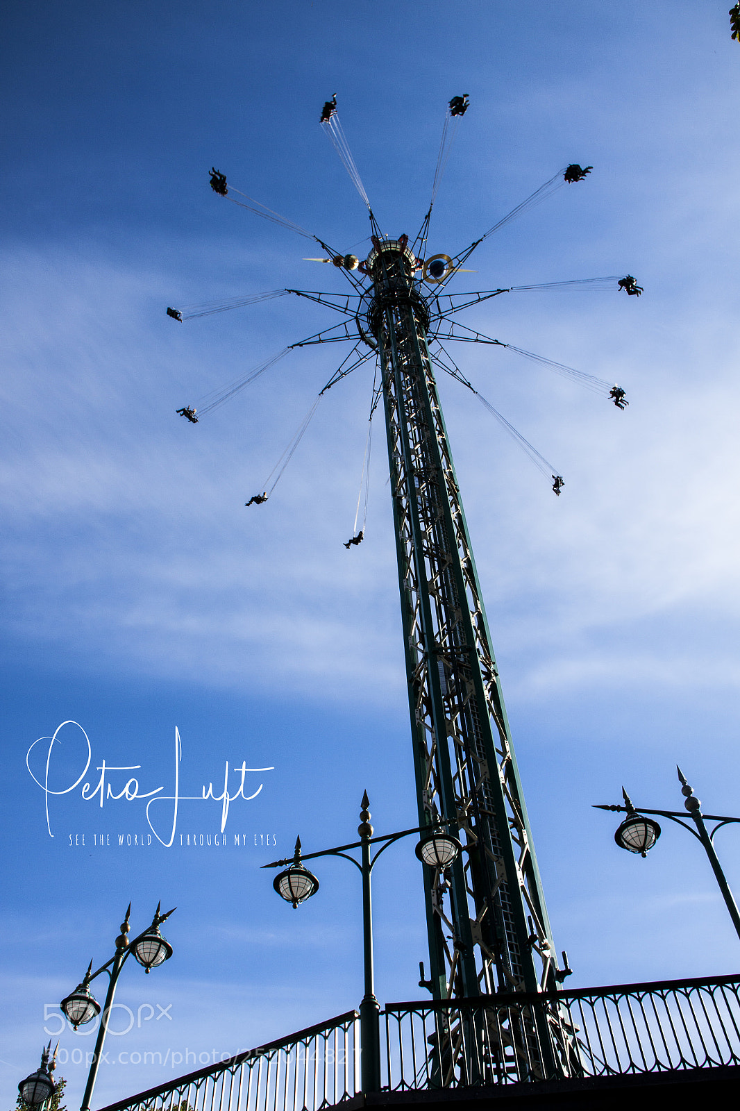 Canon EOS 50D sample photo. Carousel photography