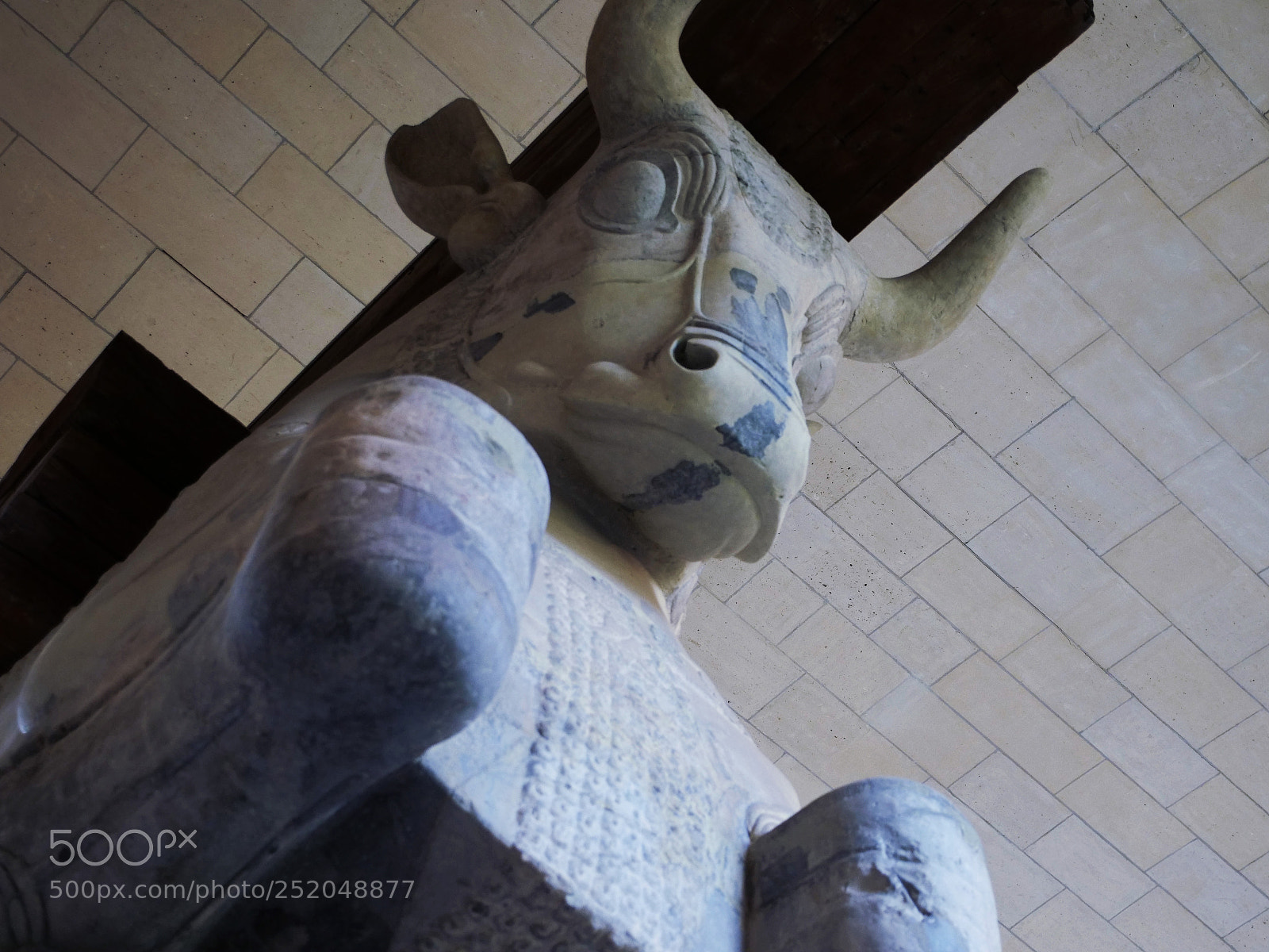 Panasonic Lumix DC-GH5 sample photo. Chapiteau d'une colonne de photography