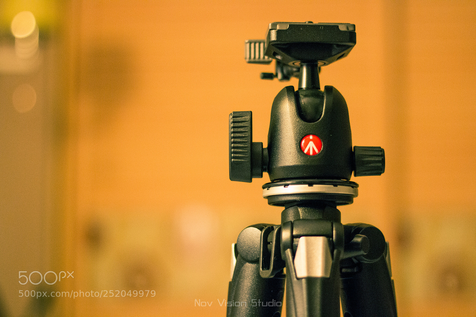 Canon EOS 70D sample photo. My new tripod photography