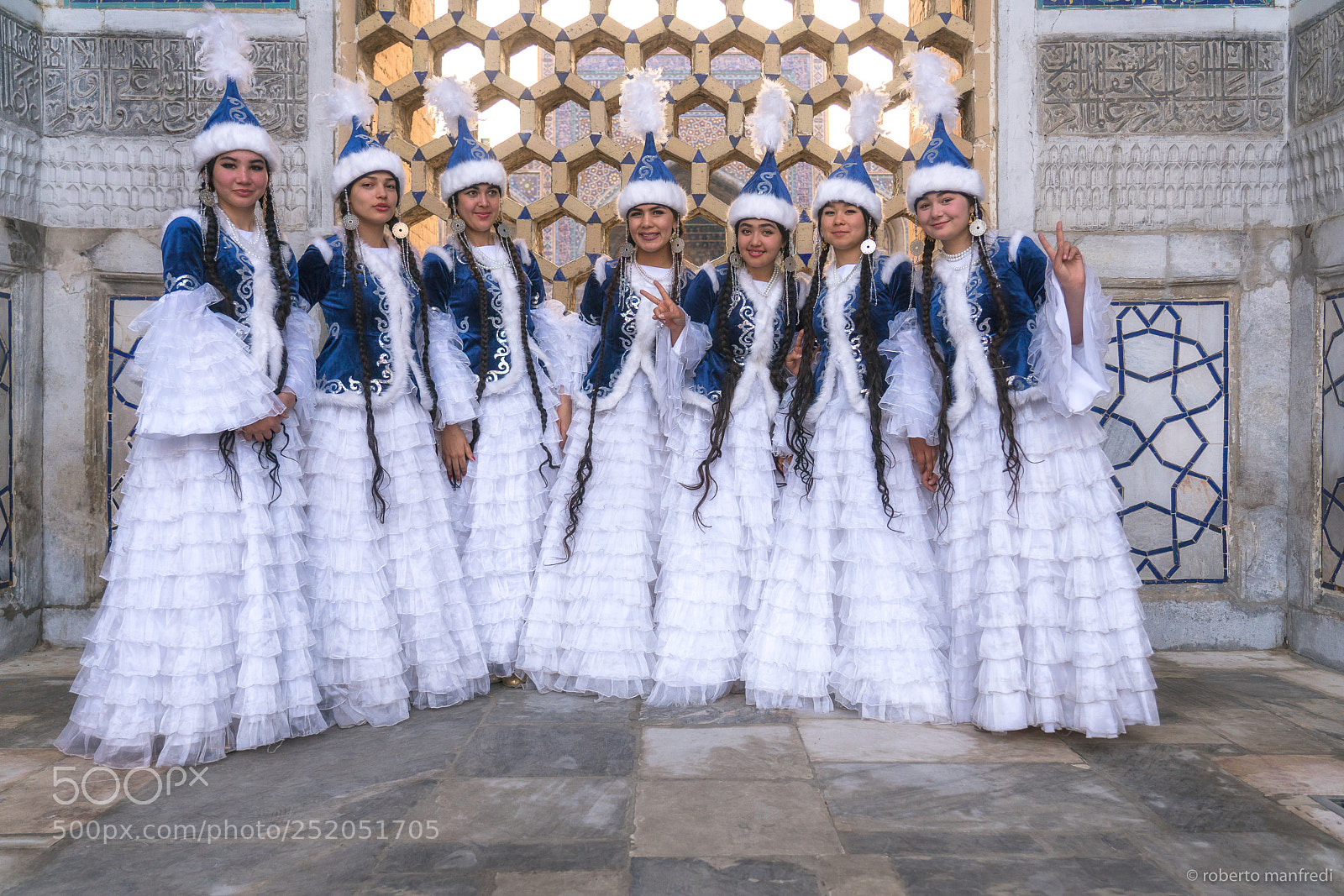 Sony a7R II sample photo. Uzbek nowruz celebration photography