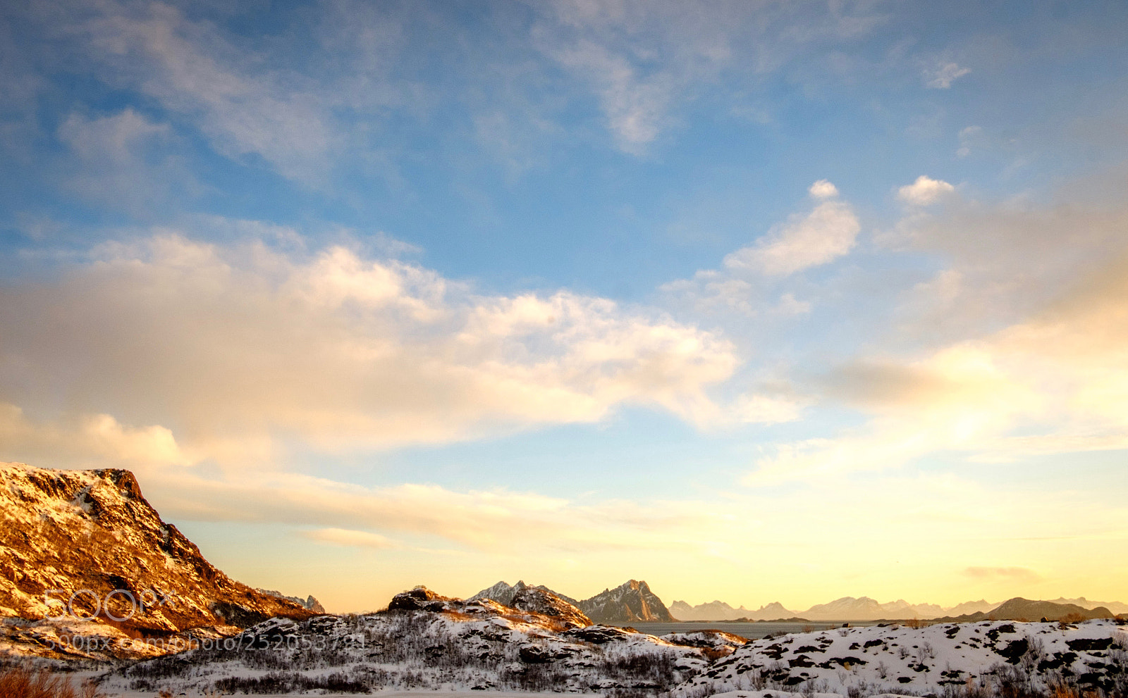 Fujifilm X-Pro2 sample photo. Lofoten by day photography