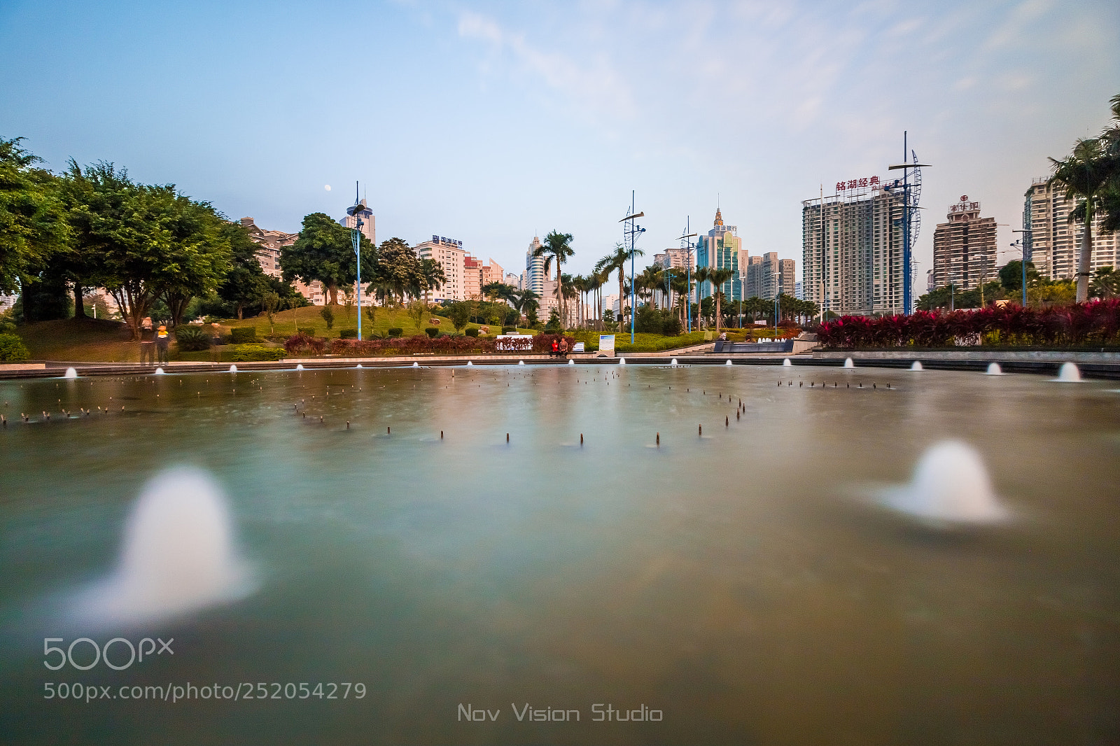 Canon EOS 70D sample photo. Fountain photography