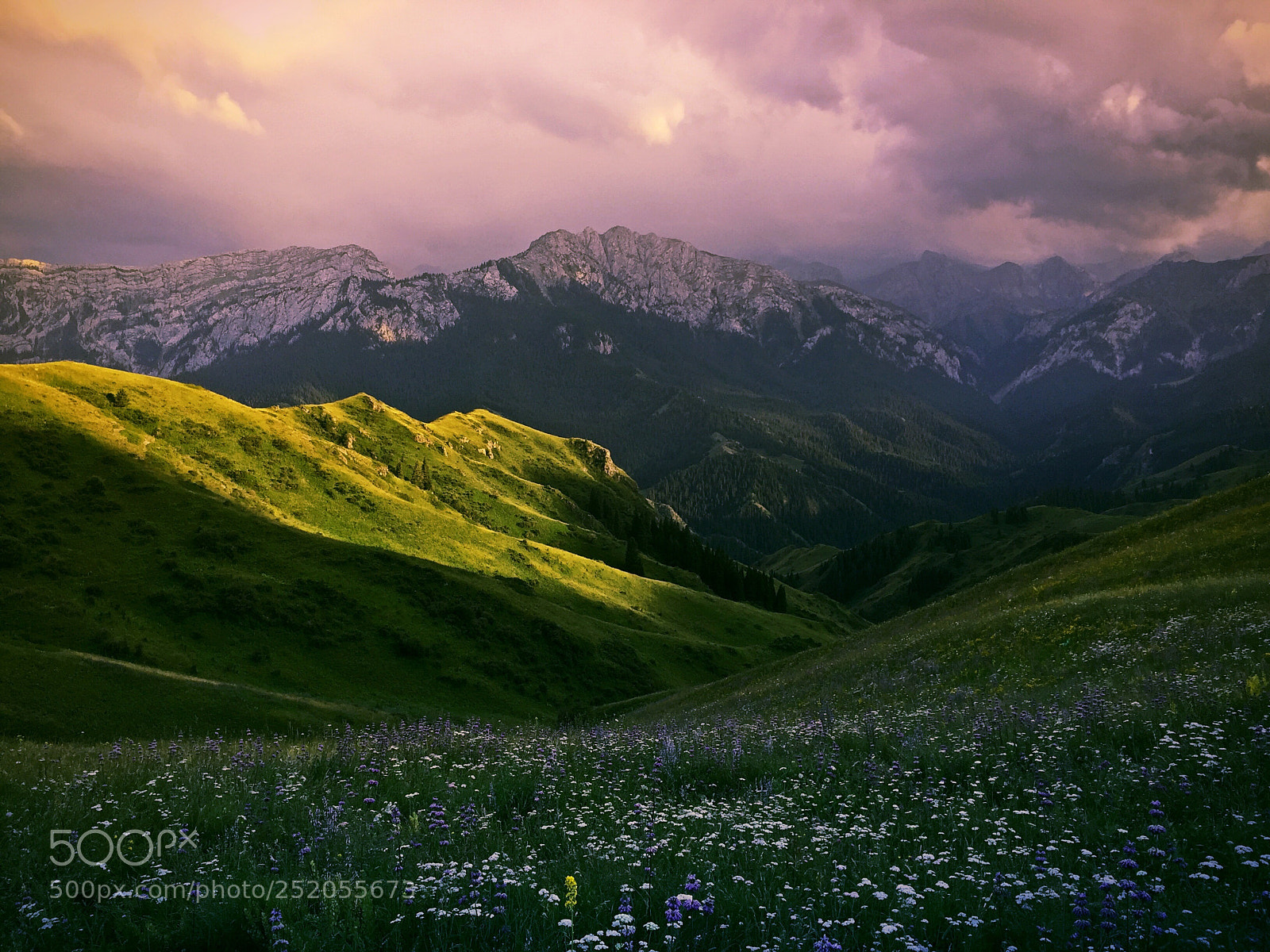 Apple iPhone 6 sample photo. Dusk in the mountains photography