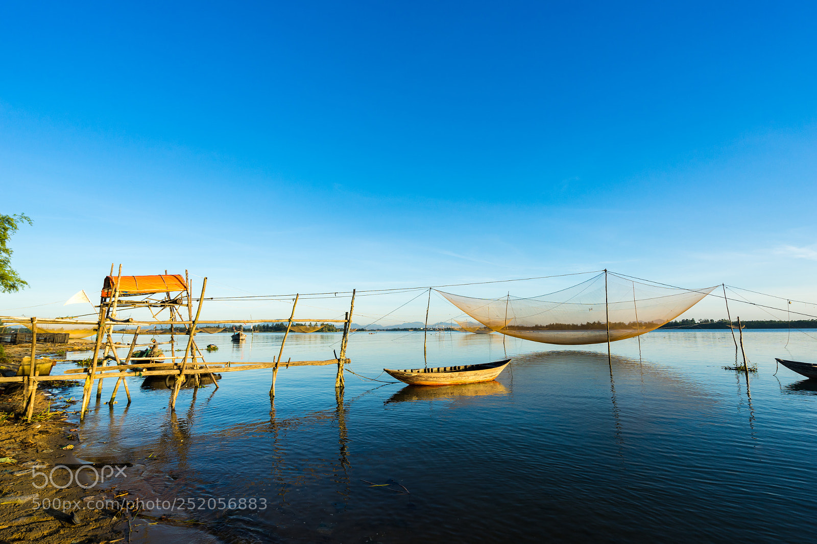 Sony a7 sample photo. Peaceful sence in hoi photography