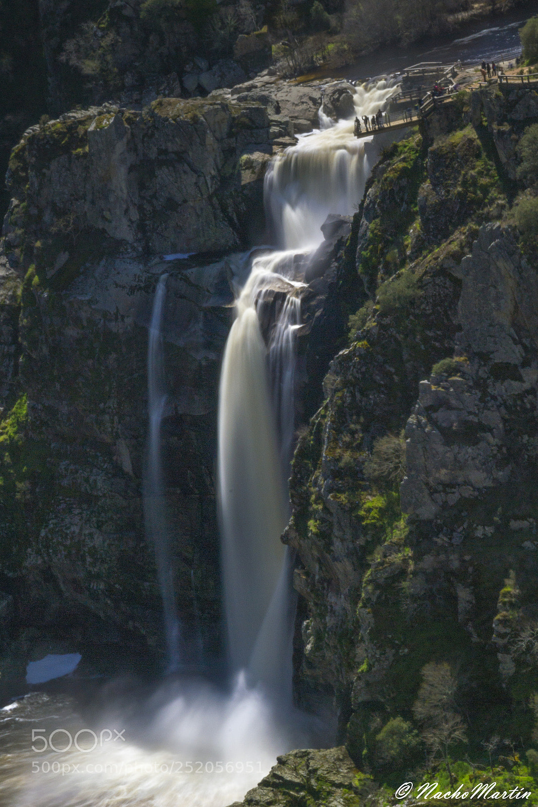 Nikon D3100 sample photo. Pozo de los humos photography