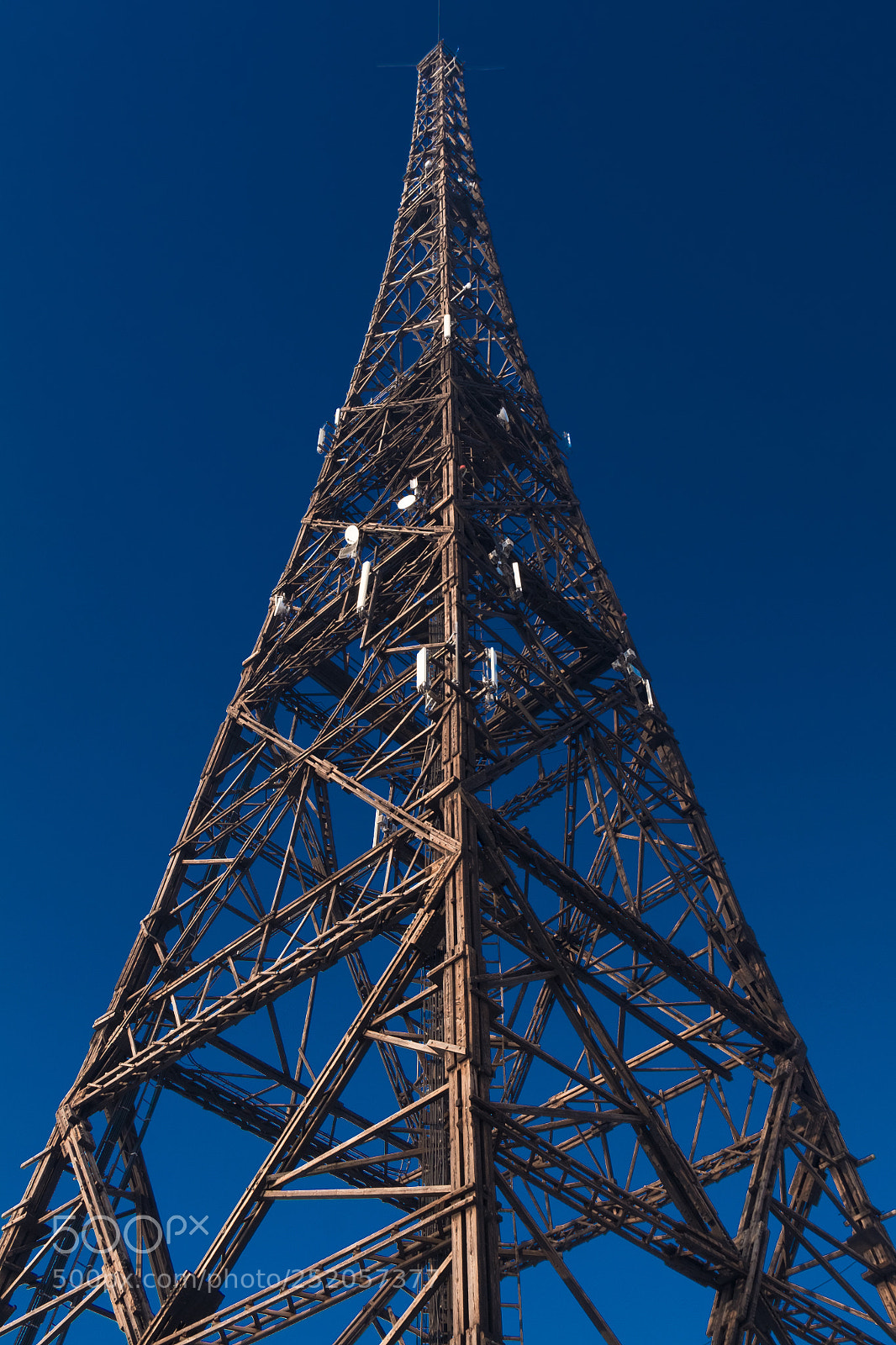 Fujifilm X-E1 sample photo. Radiostation photography