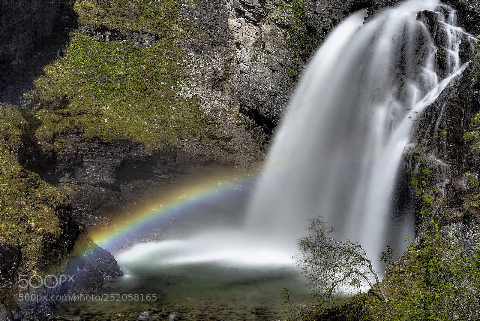 Sony a7R sample photo. Waterfall kårvatn norway photography