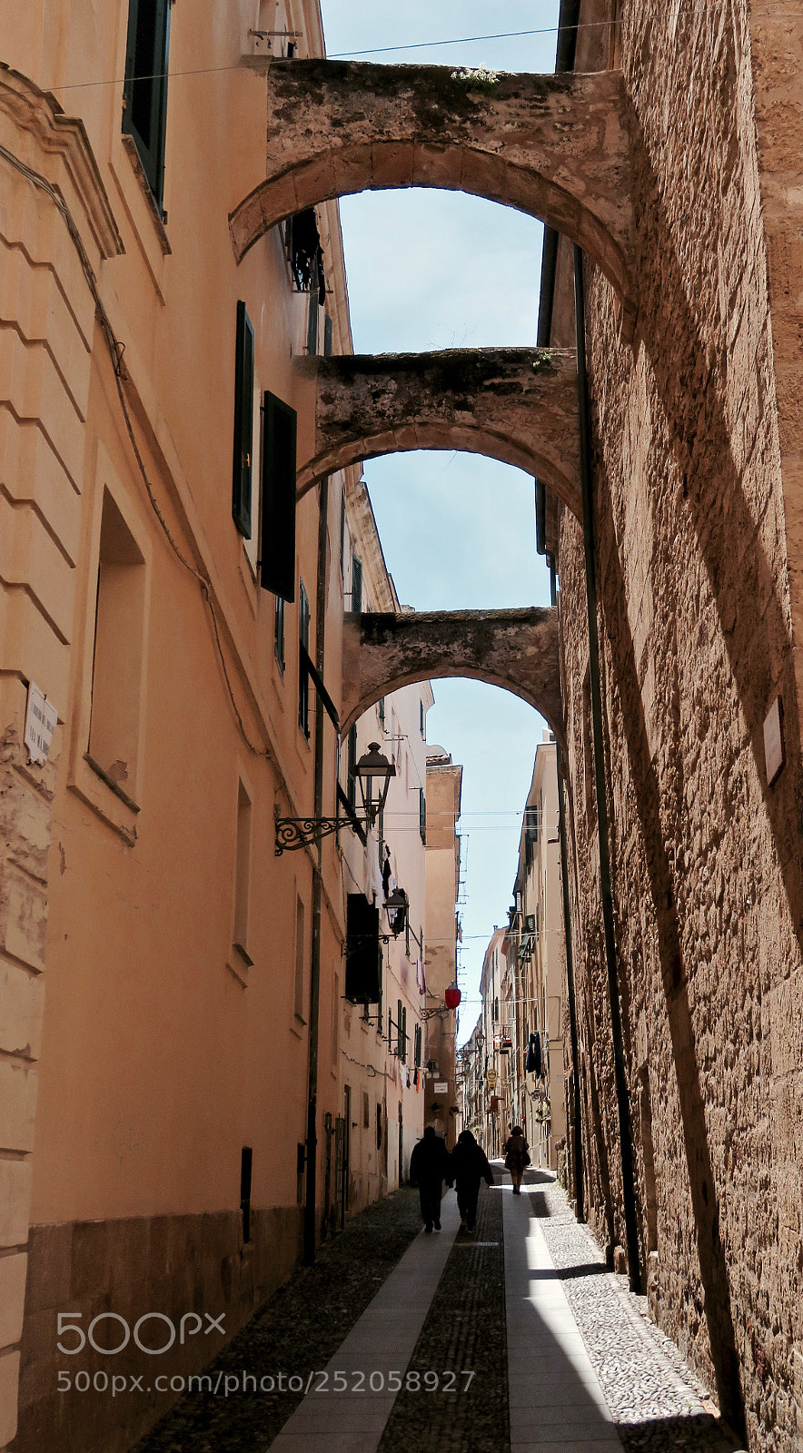 Canon PowerShot SX60 HS sample photo. Old town street photography