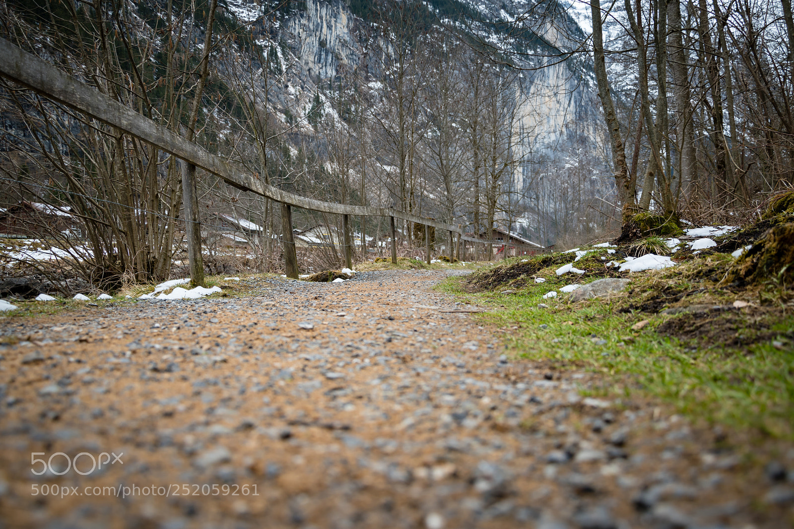 Nikon D5600 sample photo. Hiking trail lauterbrunnen photography