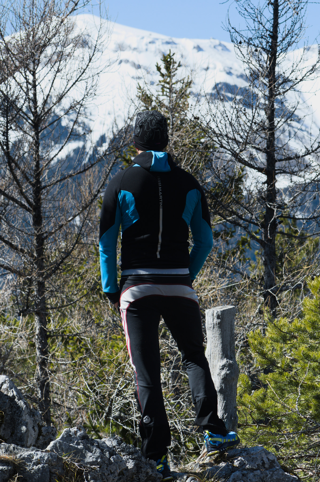 Nikon AF-S Micro-Nikkor 105mm F2.8G IF-ED VR sample photo. In the mountains photography