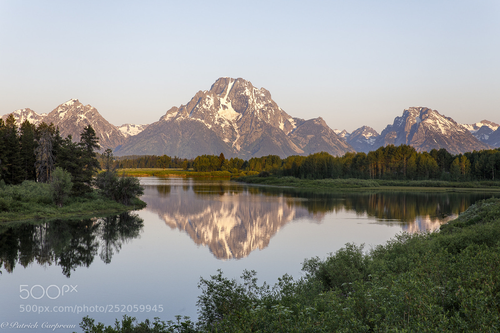 Canon EOS 5D Mark IV sample photo. Sunrise at the tetons photography