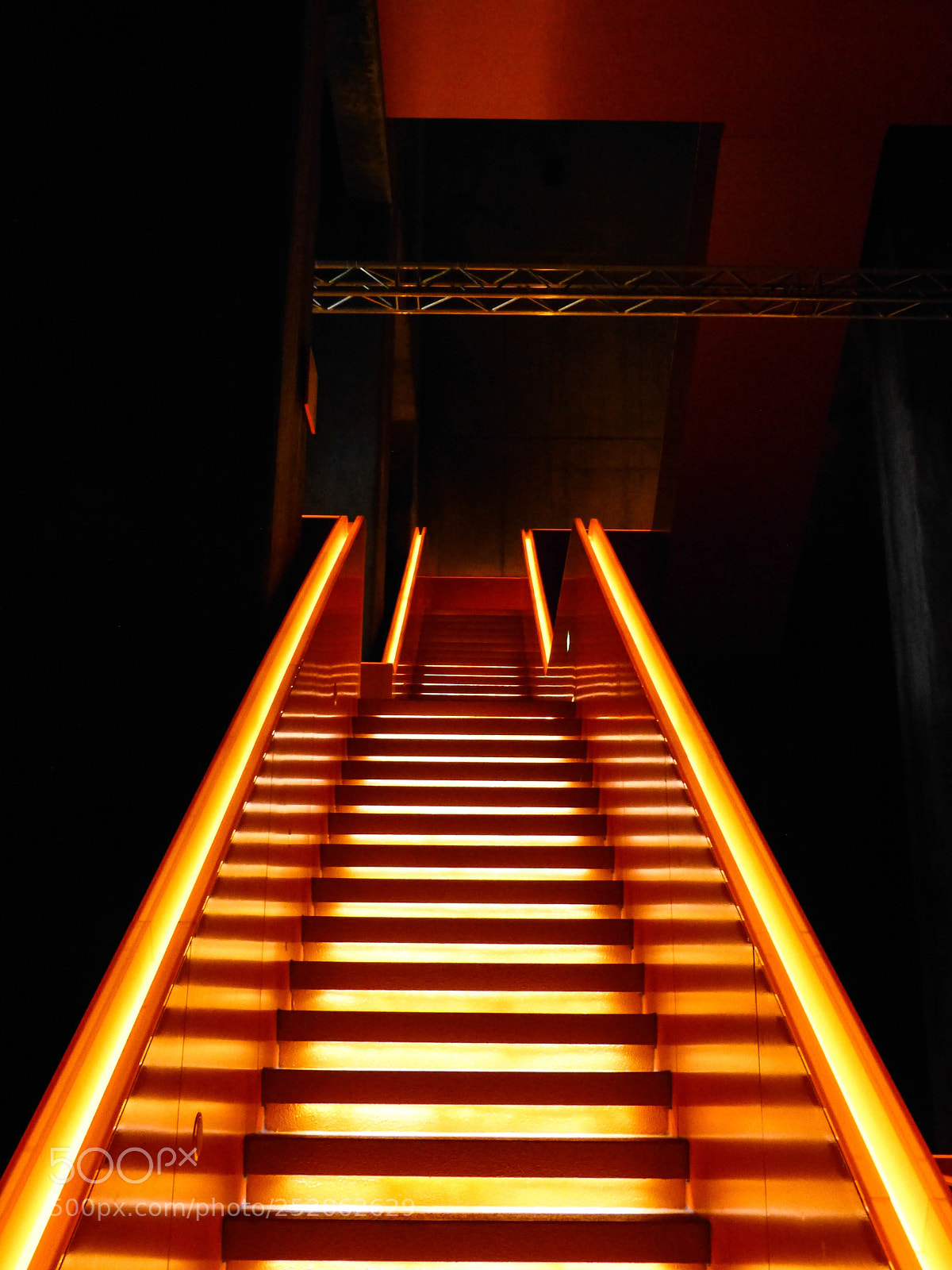 Panasonic Lumix DMC-FZ150 sample photo. Ultra orange light my photography