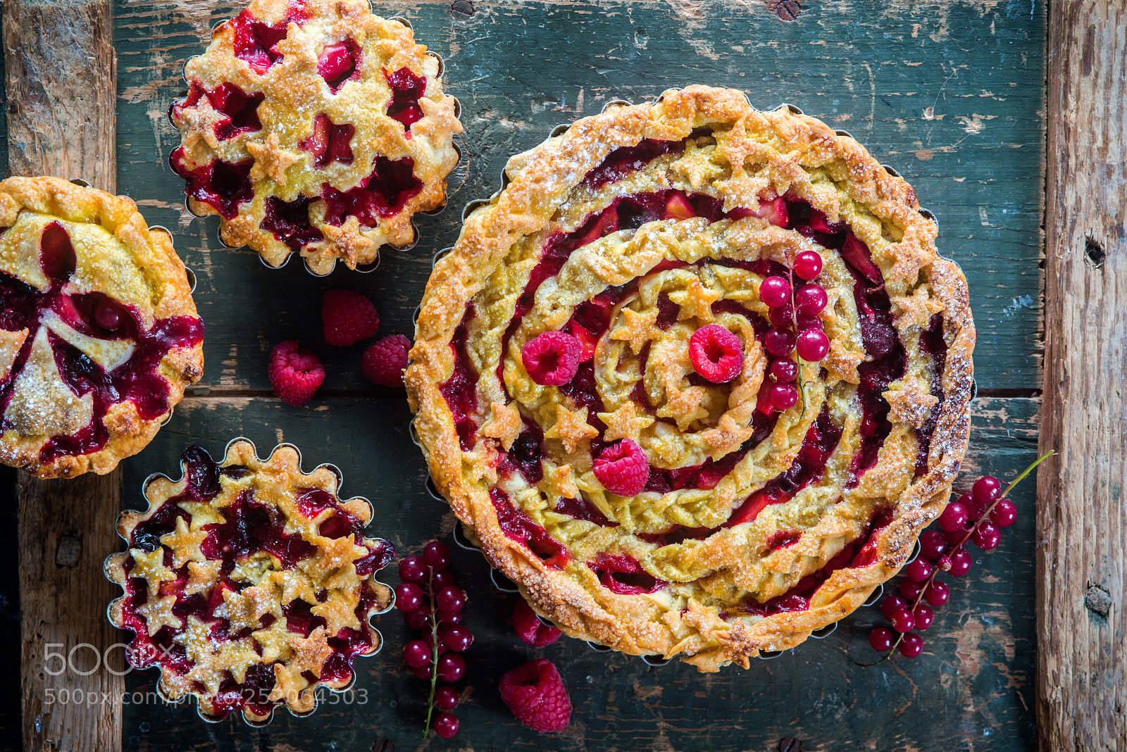 Nikon D600 sample photo. Berry pies photography