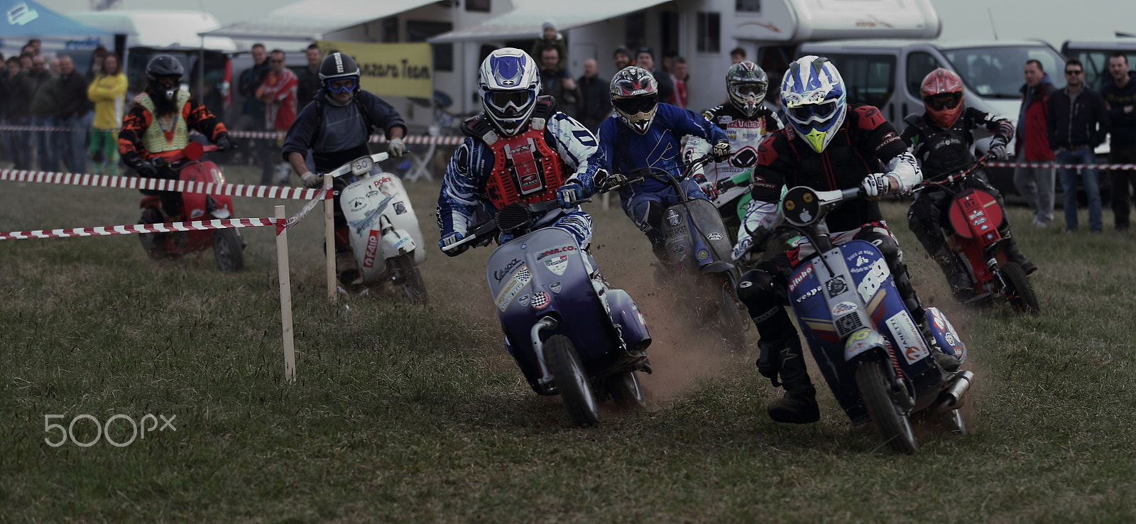 Canon EOS-1D X sample photo. Vespa cross photography