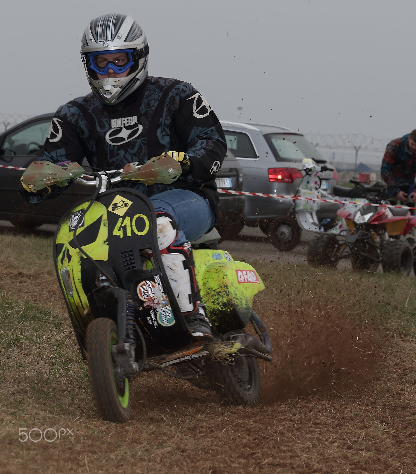 Canon EOS-1D X sample photo. Vespa cross photography