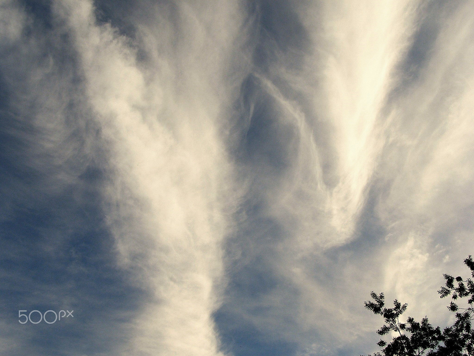 Olympus SP510UZ sample photo. Clouds photography