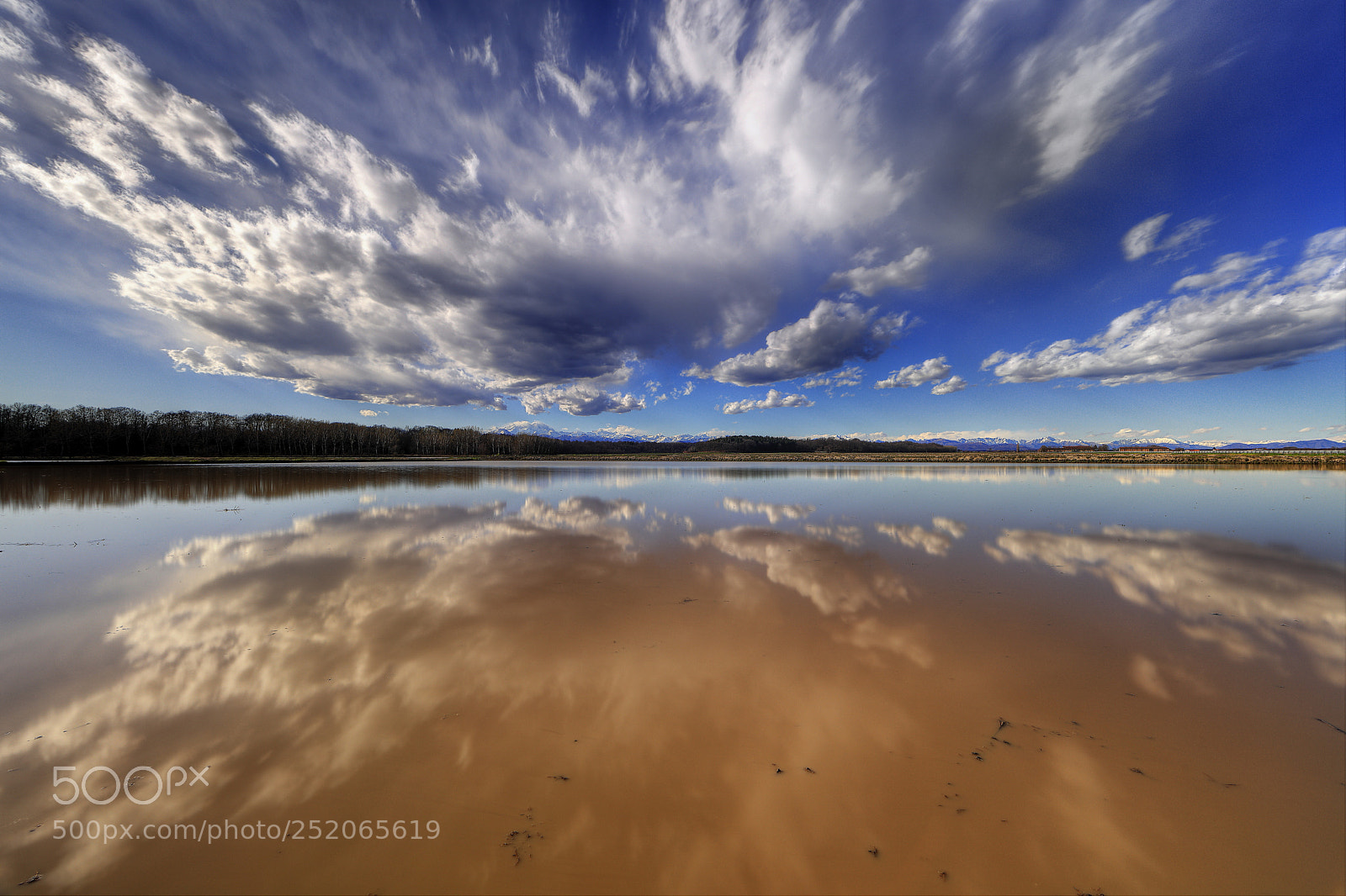 Canon EOS 5DS R sample photo. Clouds, and ricefields photography