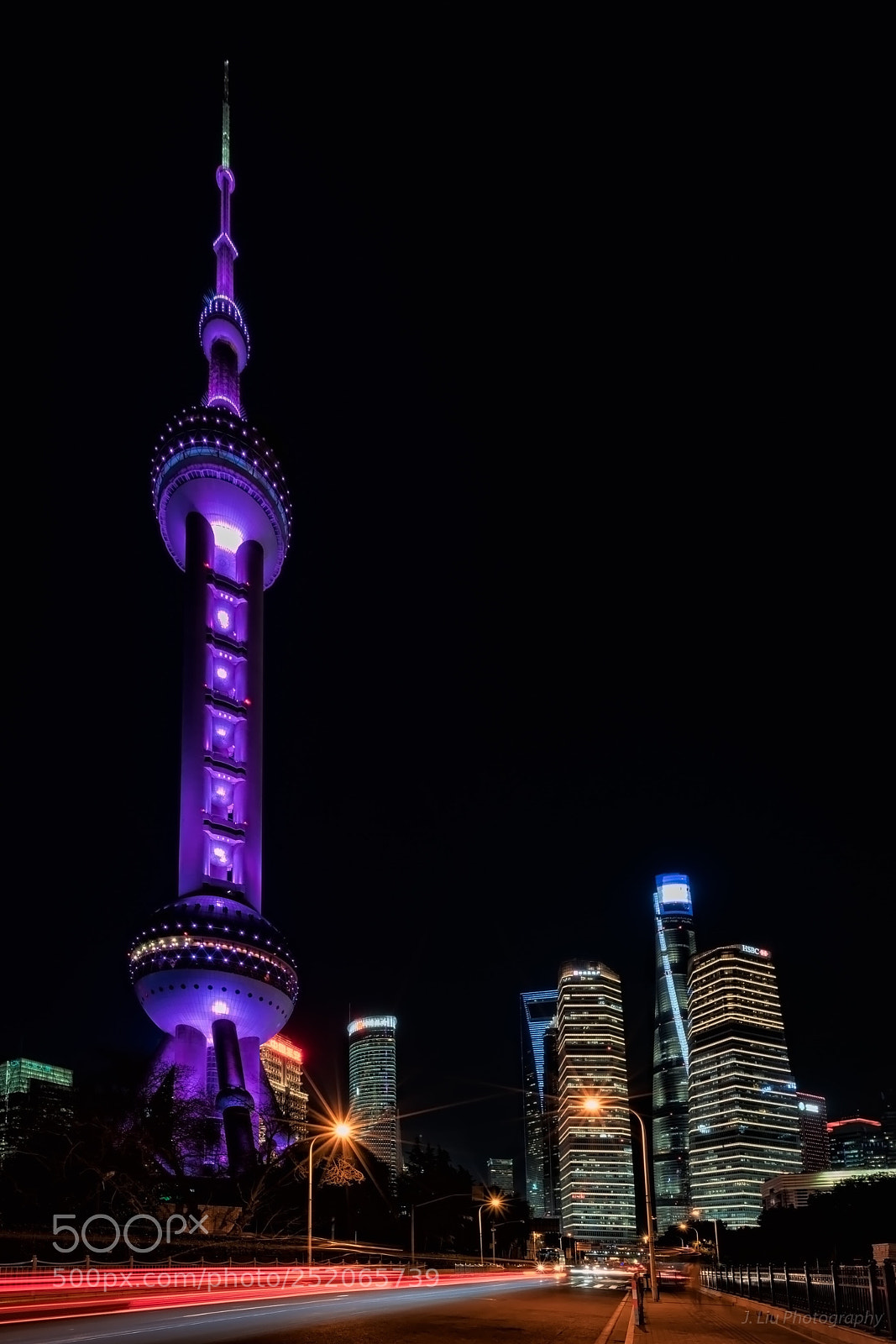Sony a7R II sample photo. Oriental pearl tower photography