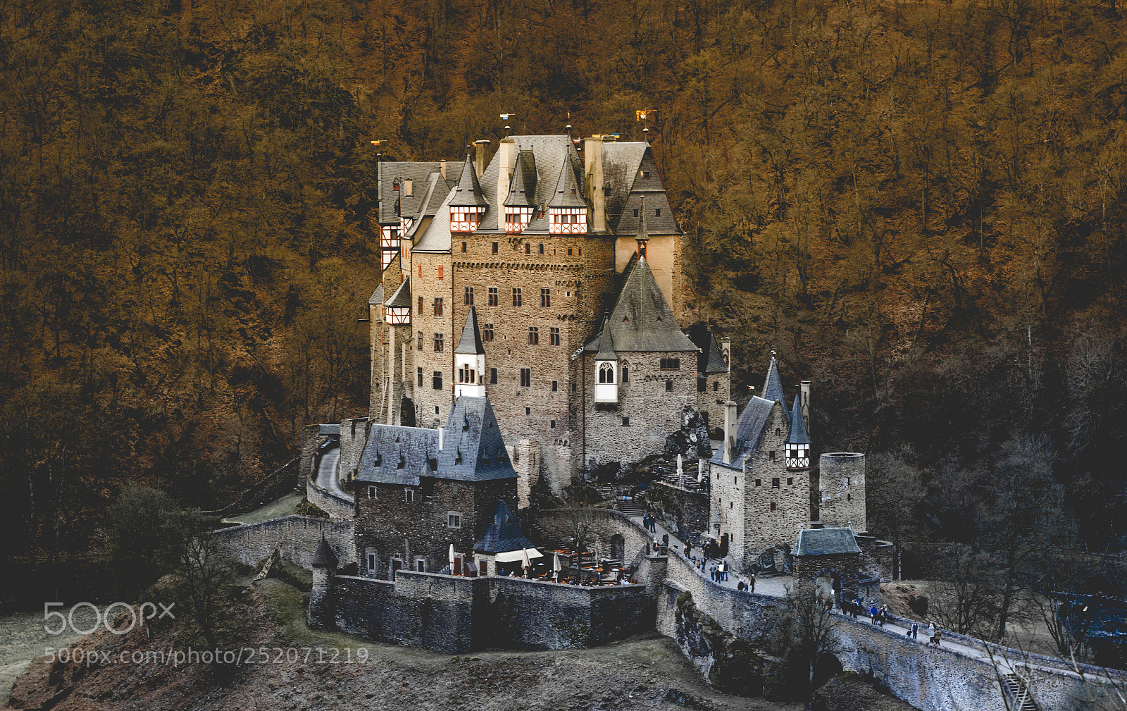 Canon EOS 1200D (EOS Rebel T5 / EOS Kiss X70 / EOS Hi) sample photo. Burg eltz photography