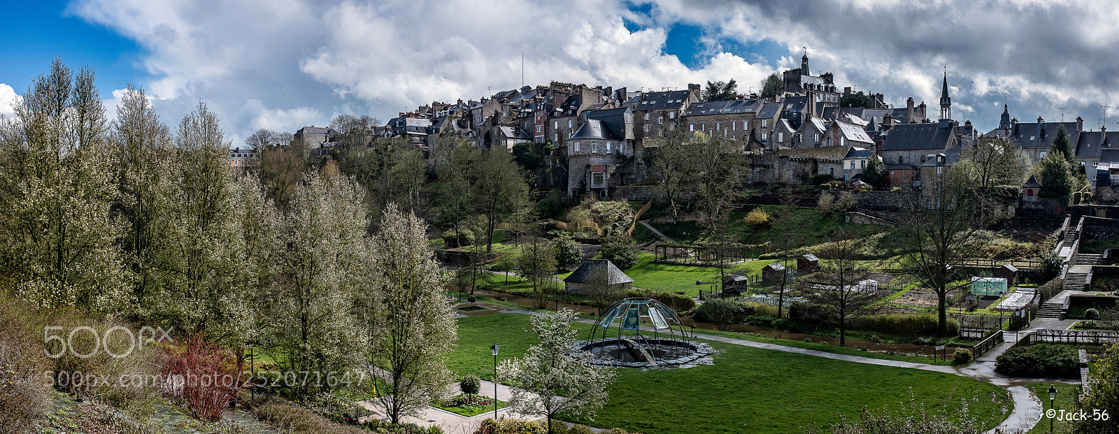 Fujifilm X100T sample photo. Fougères photography