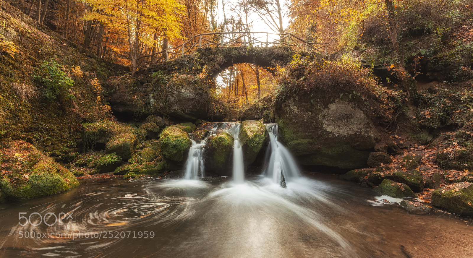 Canon EOS 5D Mark II sample photo. The fairytale bridge photography