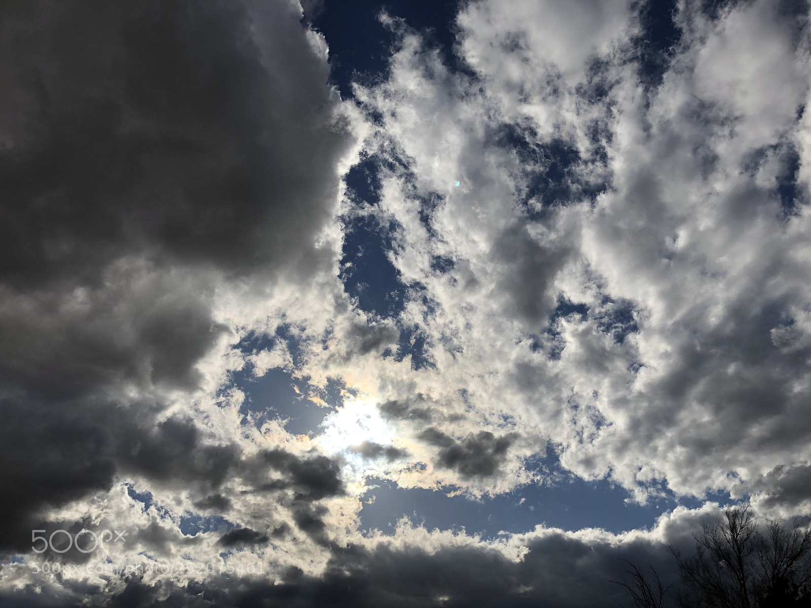 Apple iPhone 8 Plus sample photo. Stormy skies photography