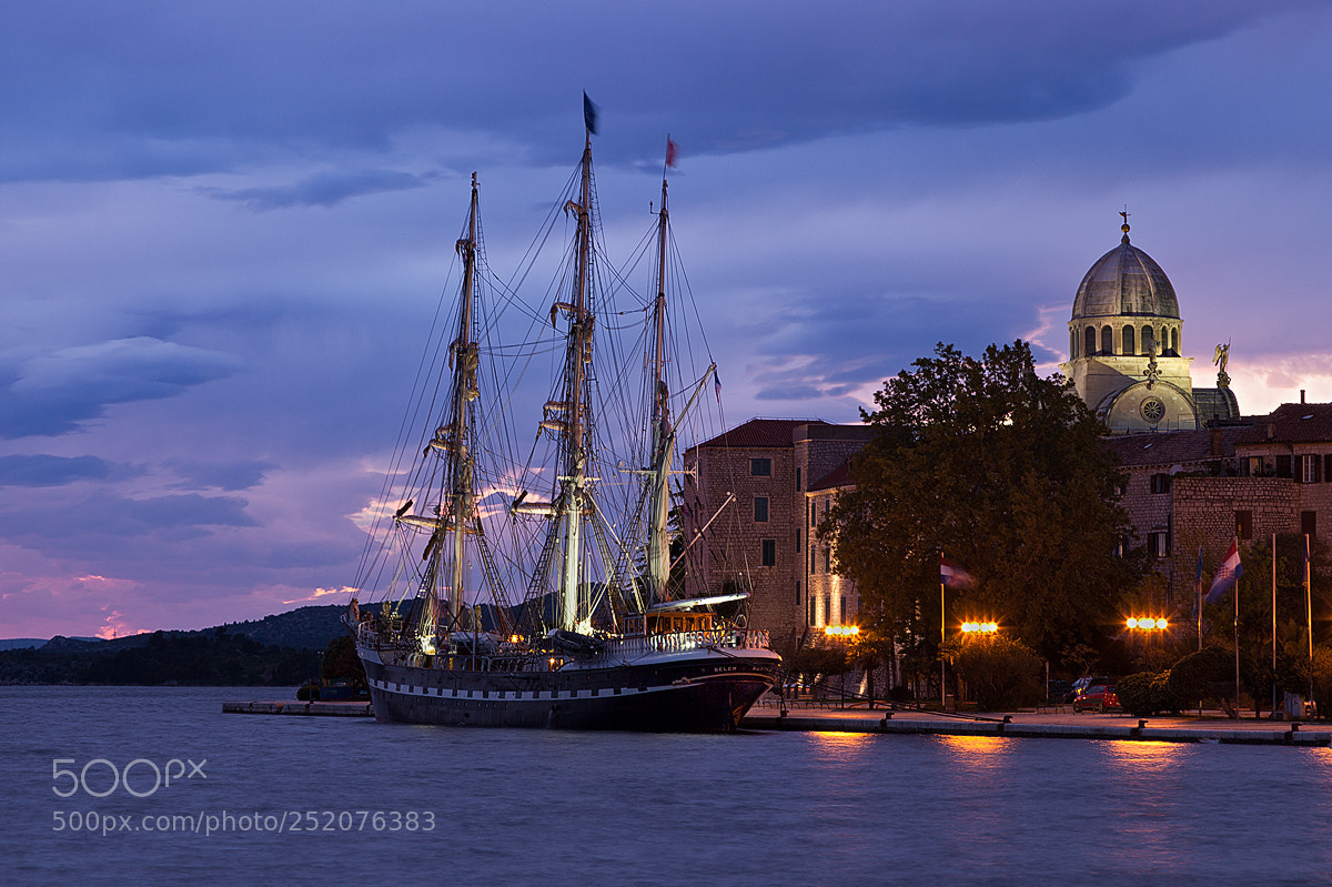 Canon EOS 5D Mark II sample photo. Belem in sibenik harbor photography