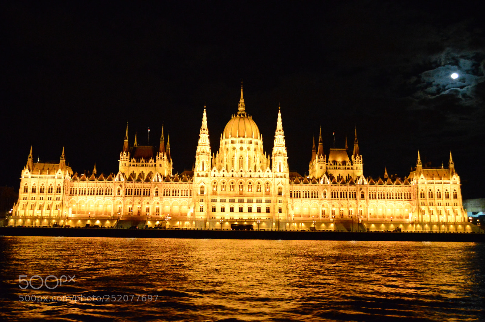 Nikon D3200 sample photo. Parliament, budapest photography