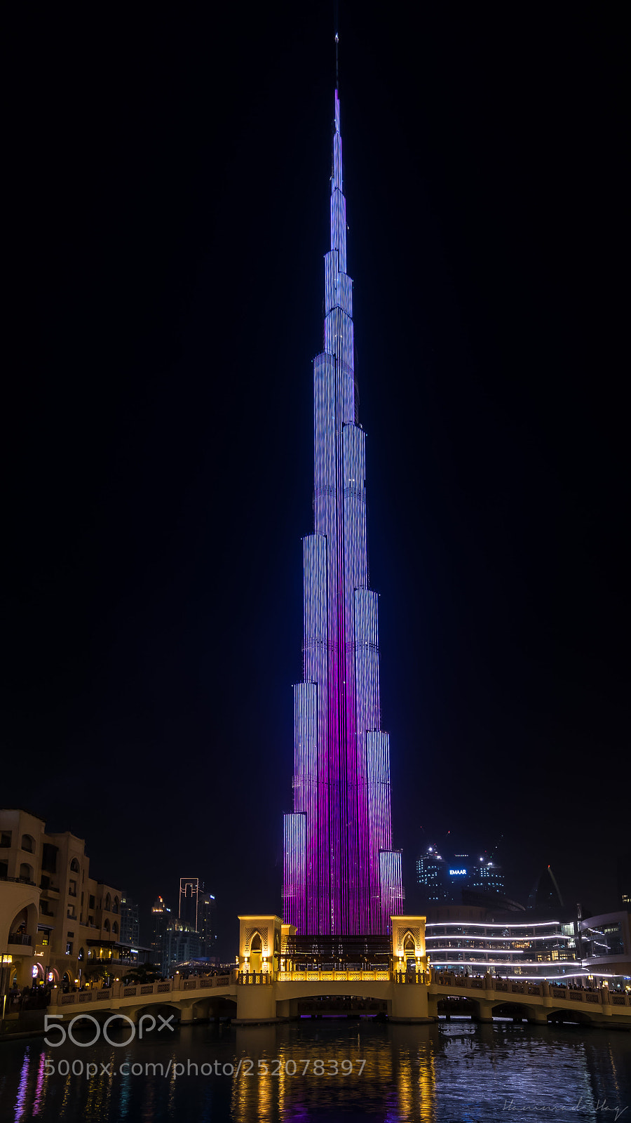 Nikon D7100 sample photo. Led wrapped burj khalifa photography