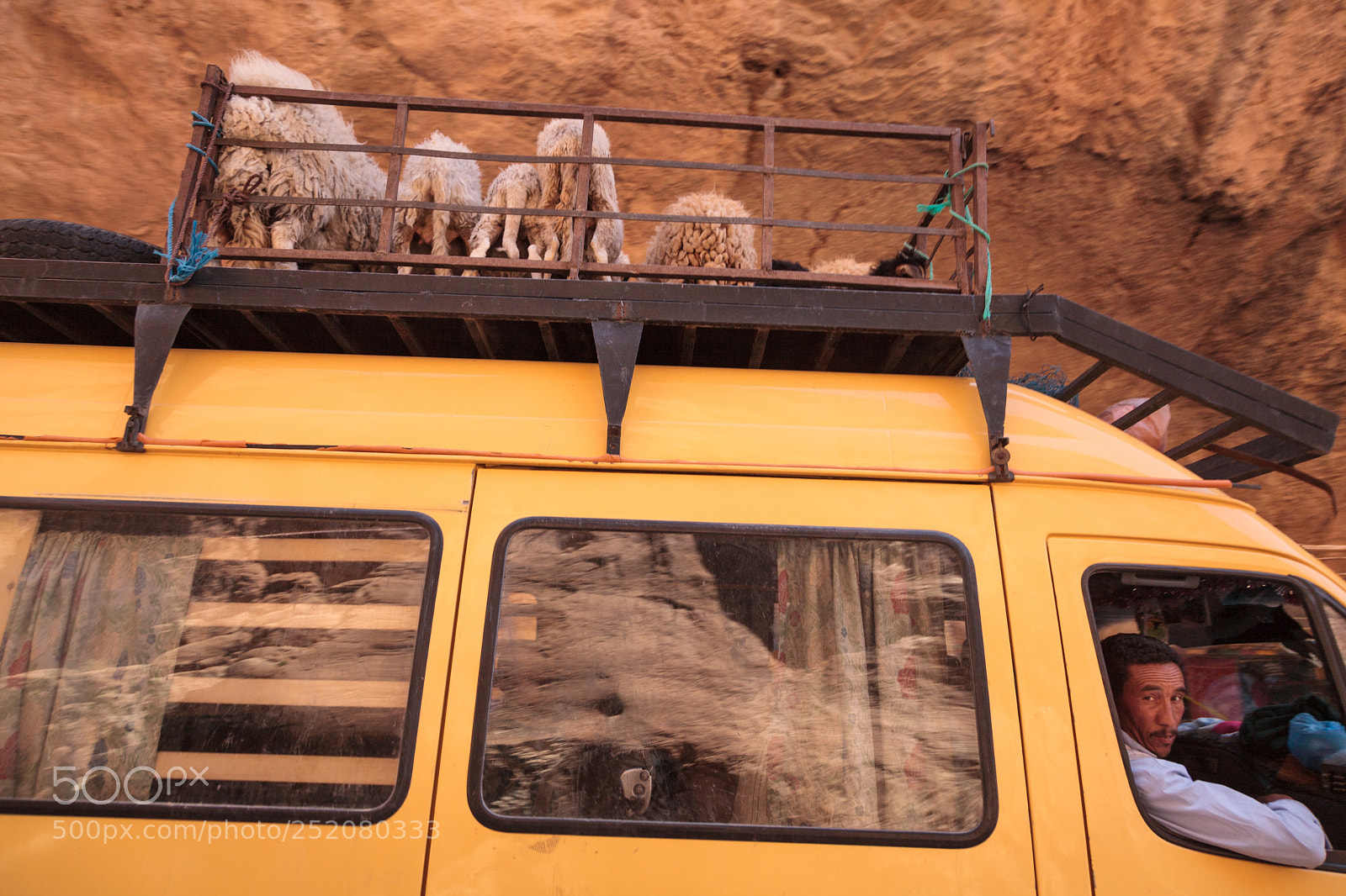 Canon EOS 5D Mark II sample photo. Morocco photography