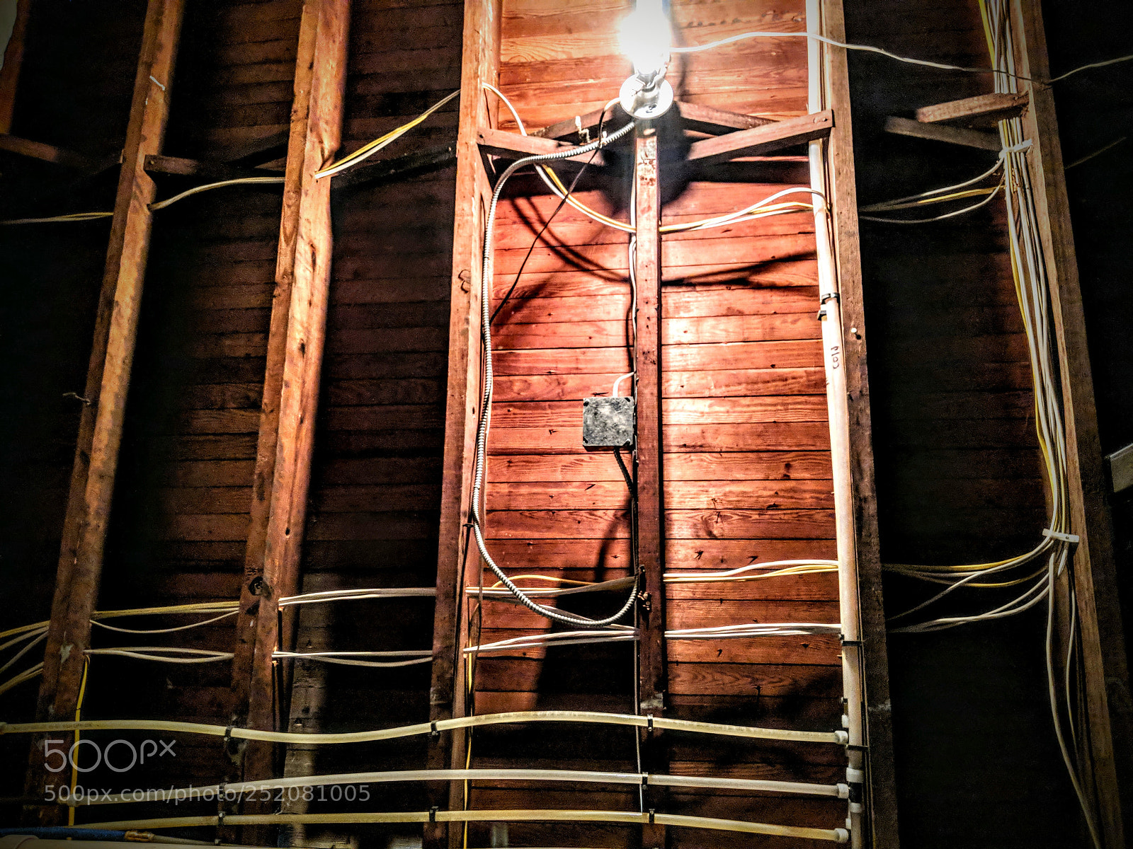 Google Pixel 2 XL sample photo. Things you find around photography