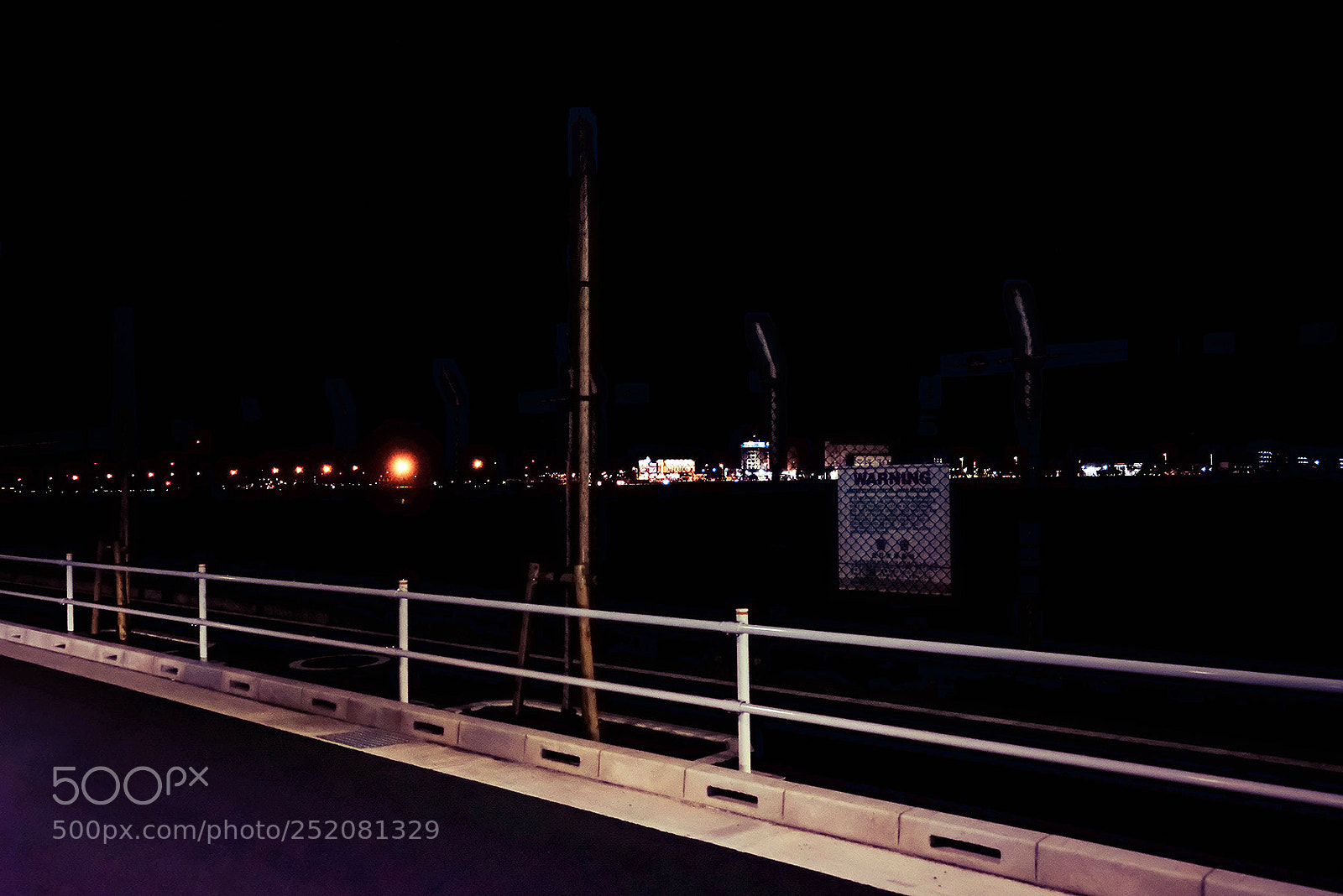Fujifilm X-T2 sample photo. Yokota base tokyo photography