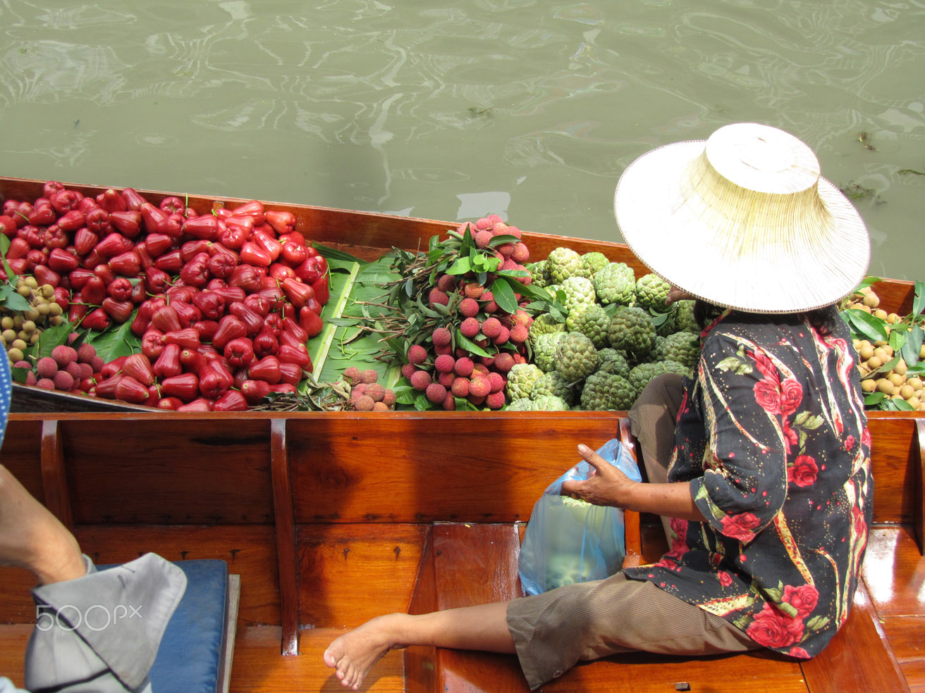 Canon PowerShot SX210 IS sample photo. Floating market photography