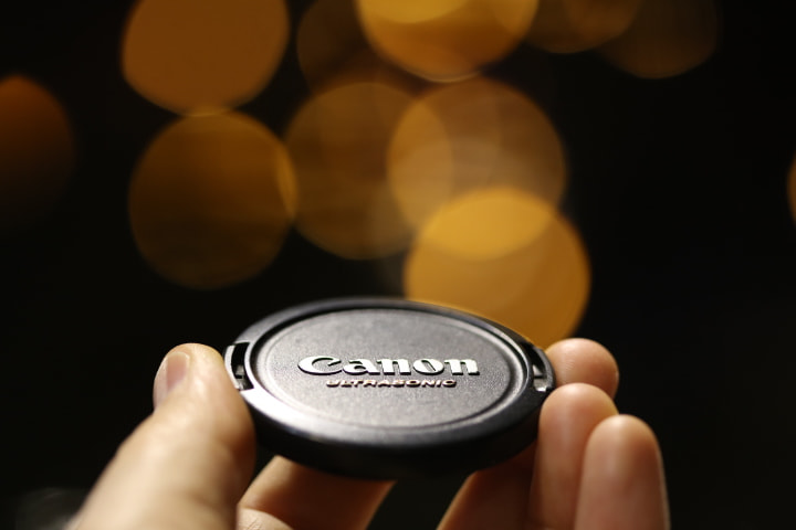 Canon EF 100mm F2.8 Macro USM sample photo. A photography