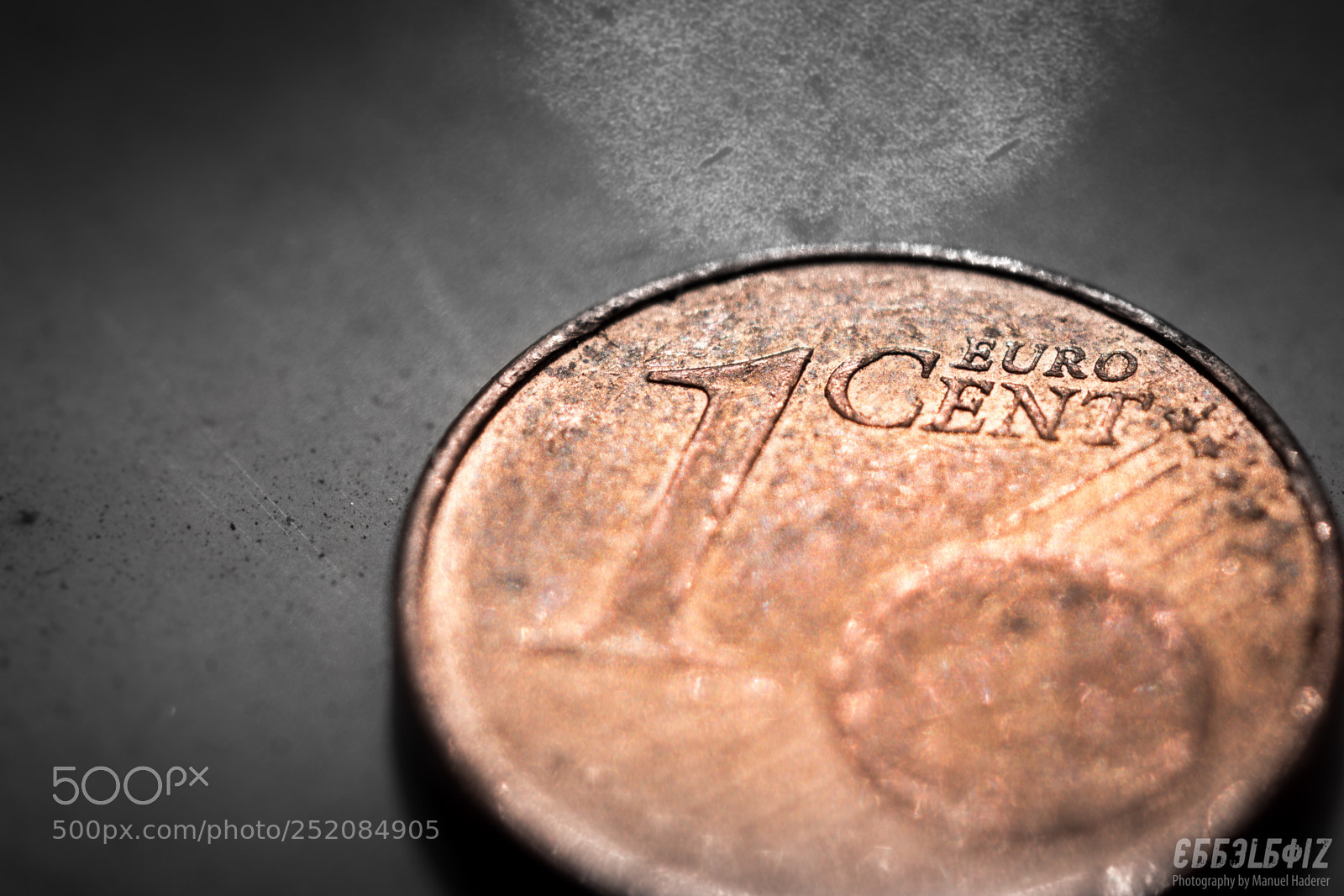 Sony ILCA-77M2 sample photo. Money photography