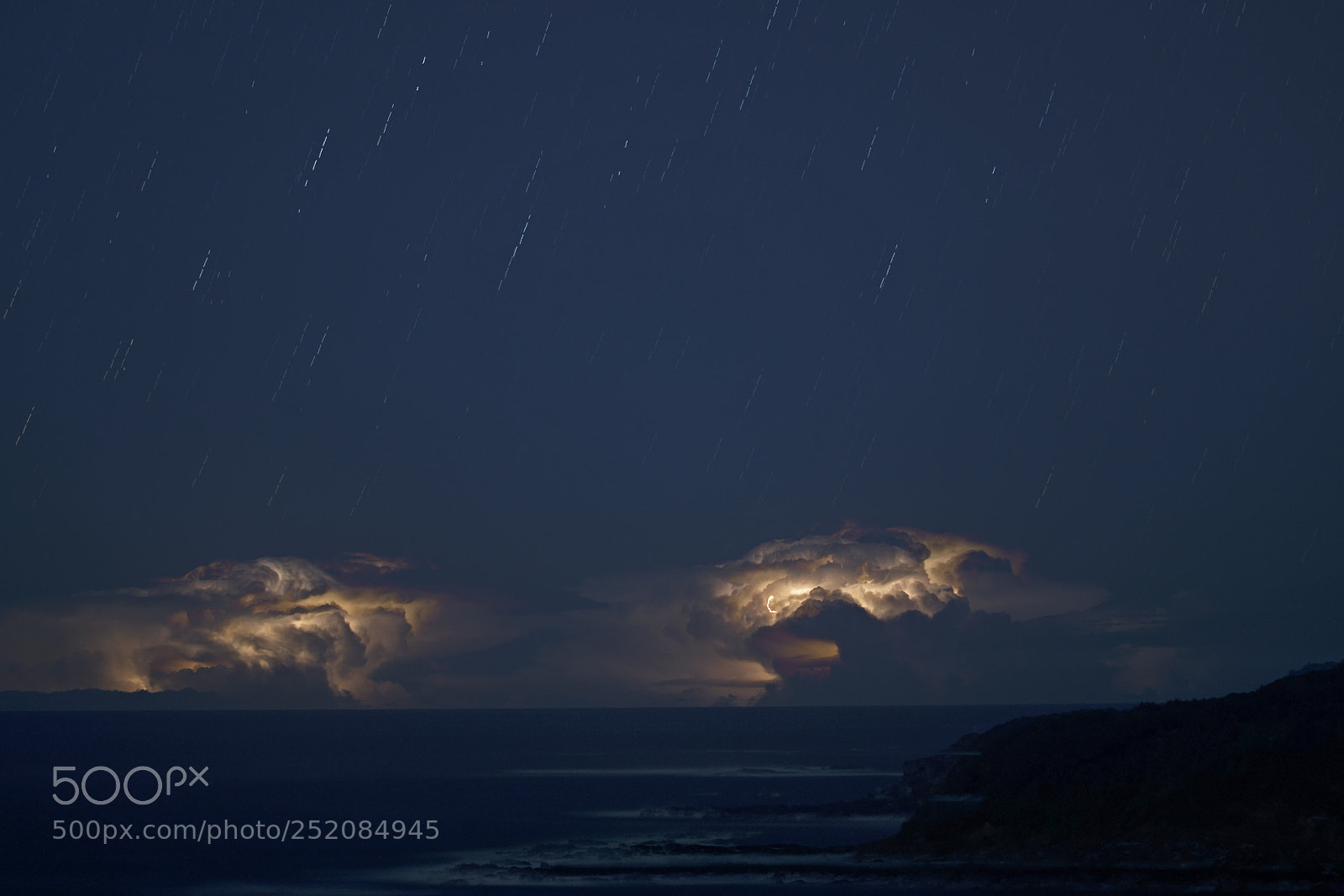 Sony a7R II sample photo. Dueling storms photography