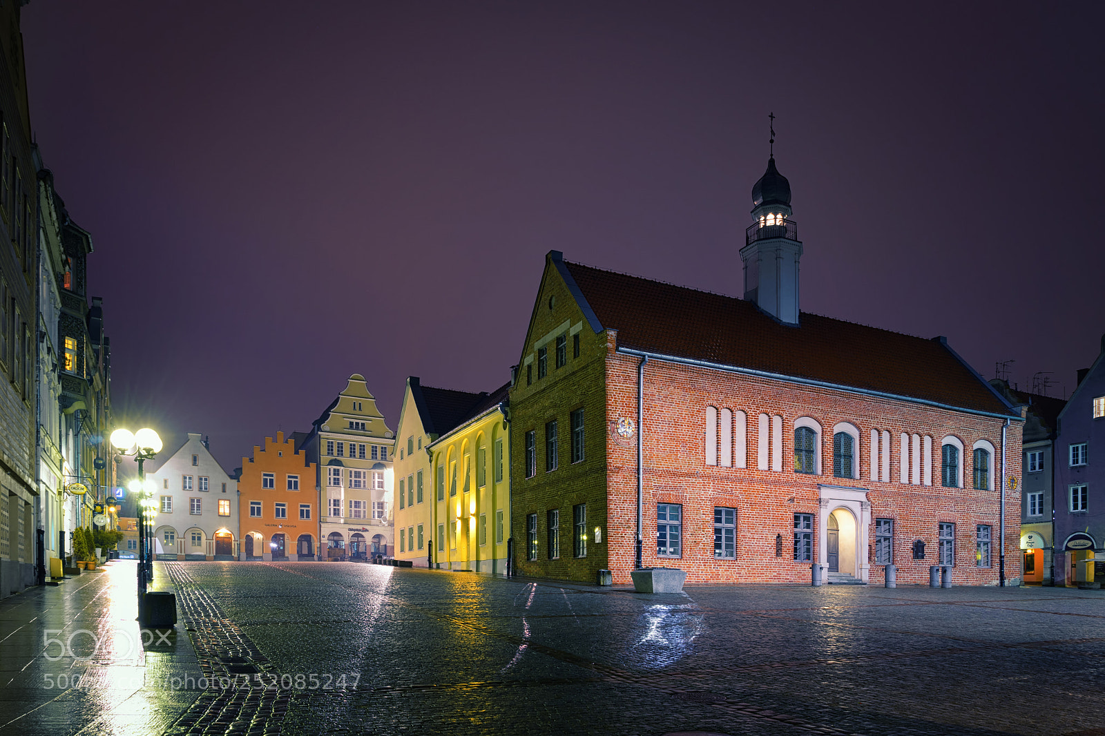 Sony a7 II sample photo. Stary ratusz photography