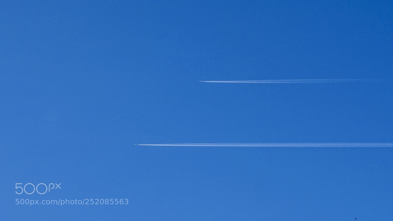 Sony Alpha a5000 (ILCE 5000) sample photo. Geometry in air photography