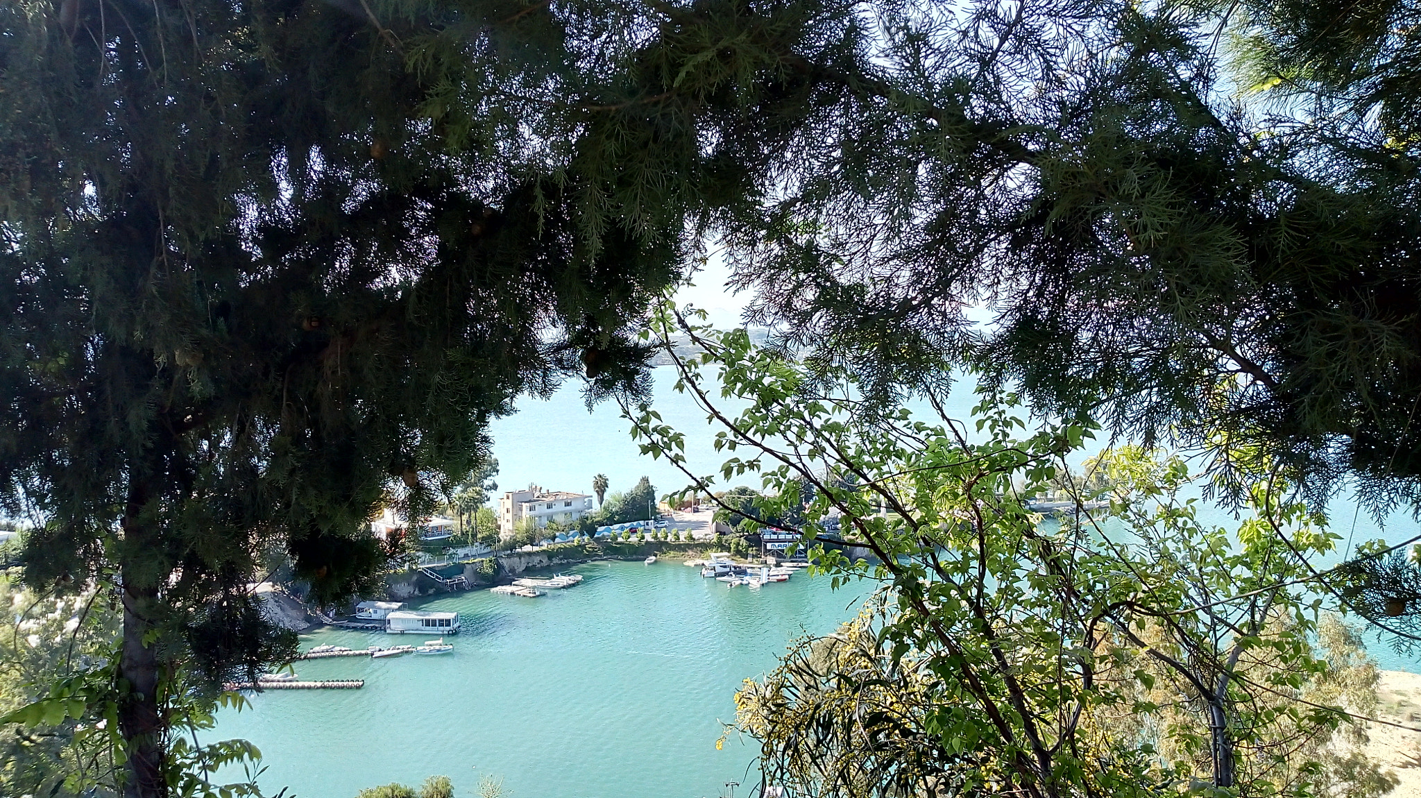 Motorola Moto E (4) Plus sample photo