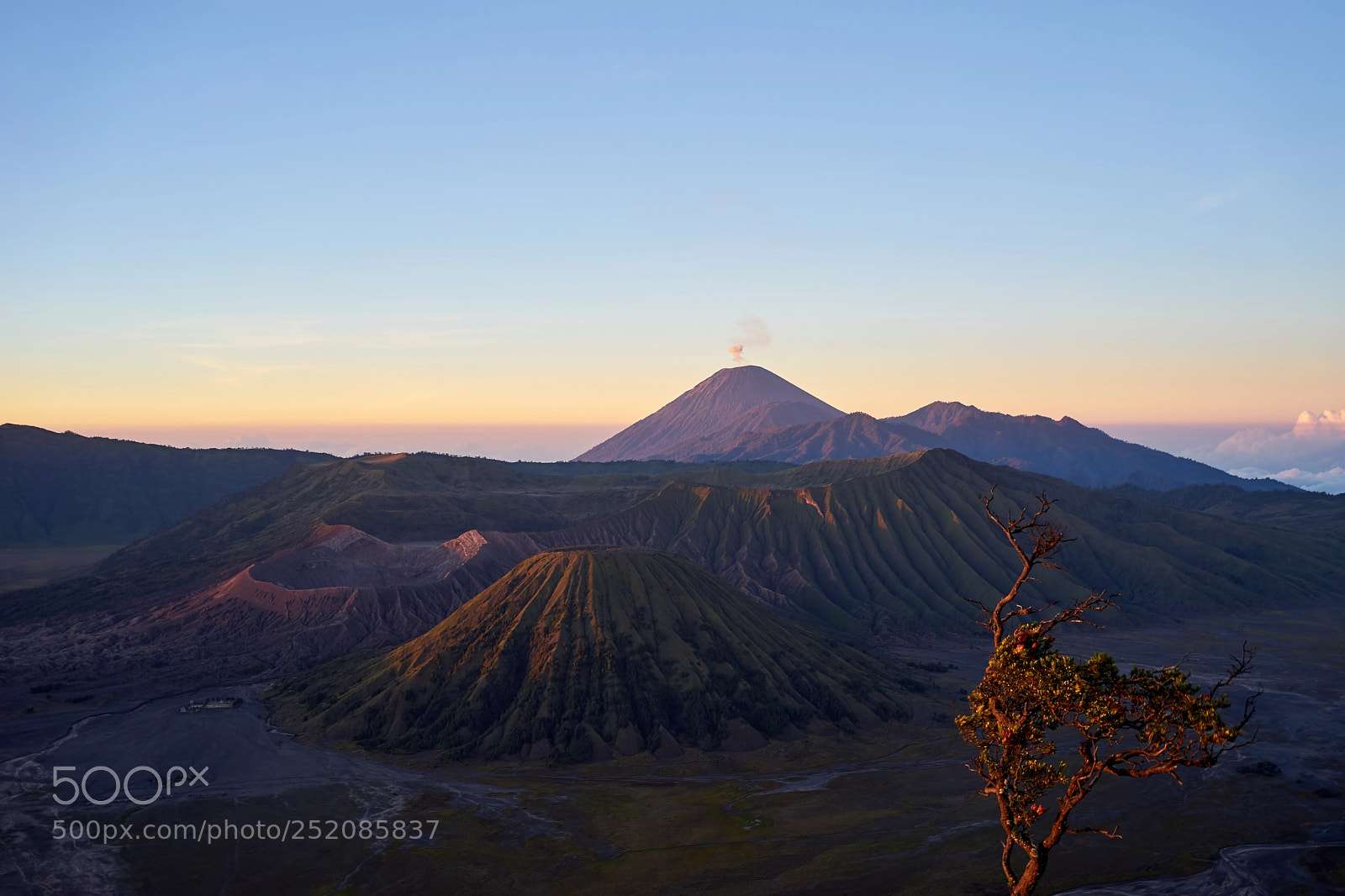 Sony a7 sample photo. Mt. bromo sunrise photography