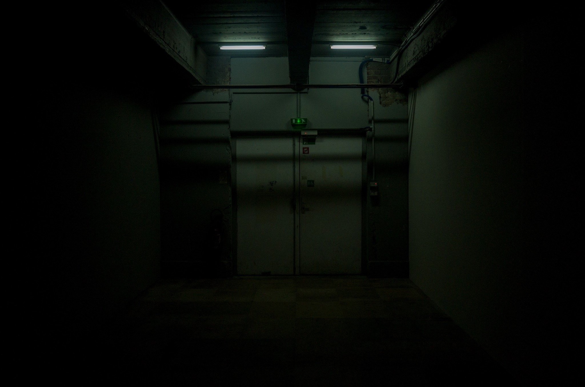 Leica X-E (TYP 102) sample photo. Exit escape photography