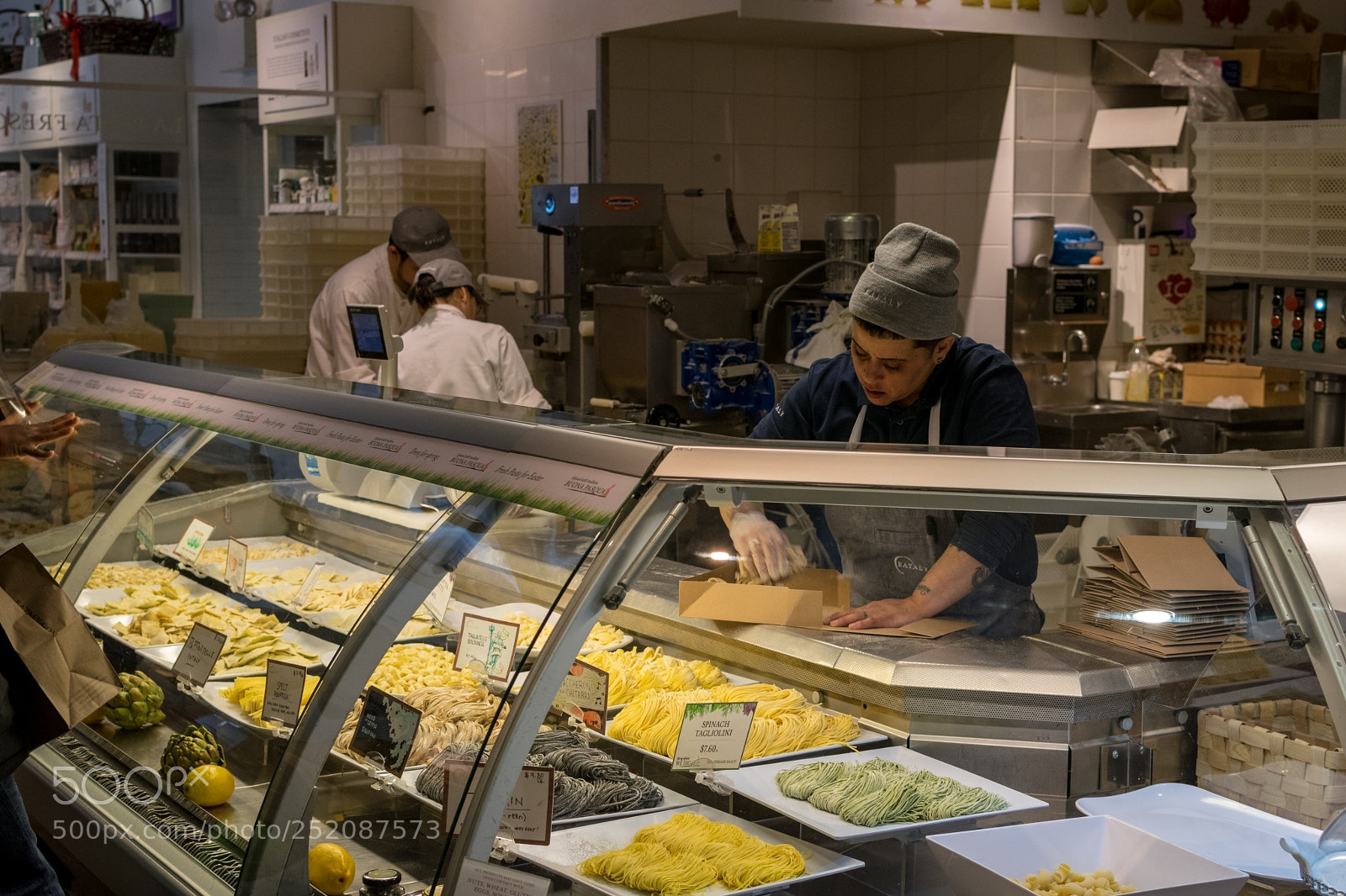Nikon D5300 sample photo. Getting pasta photography