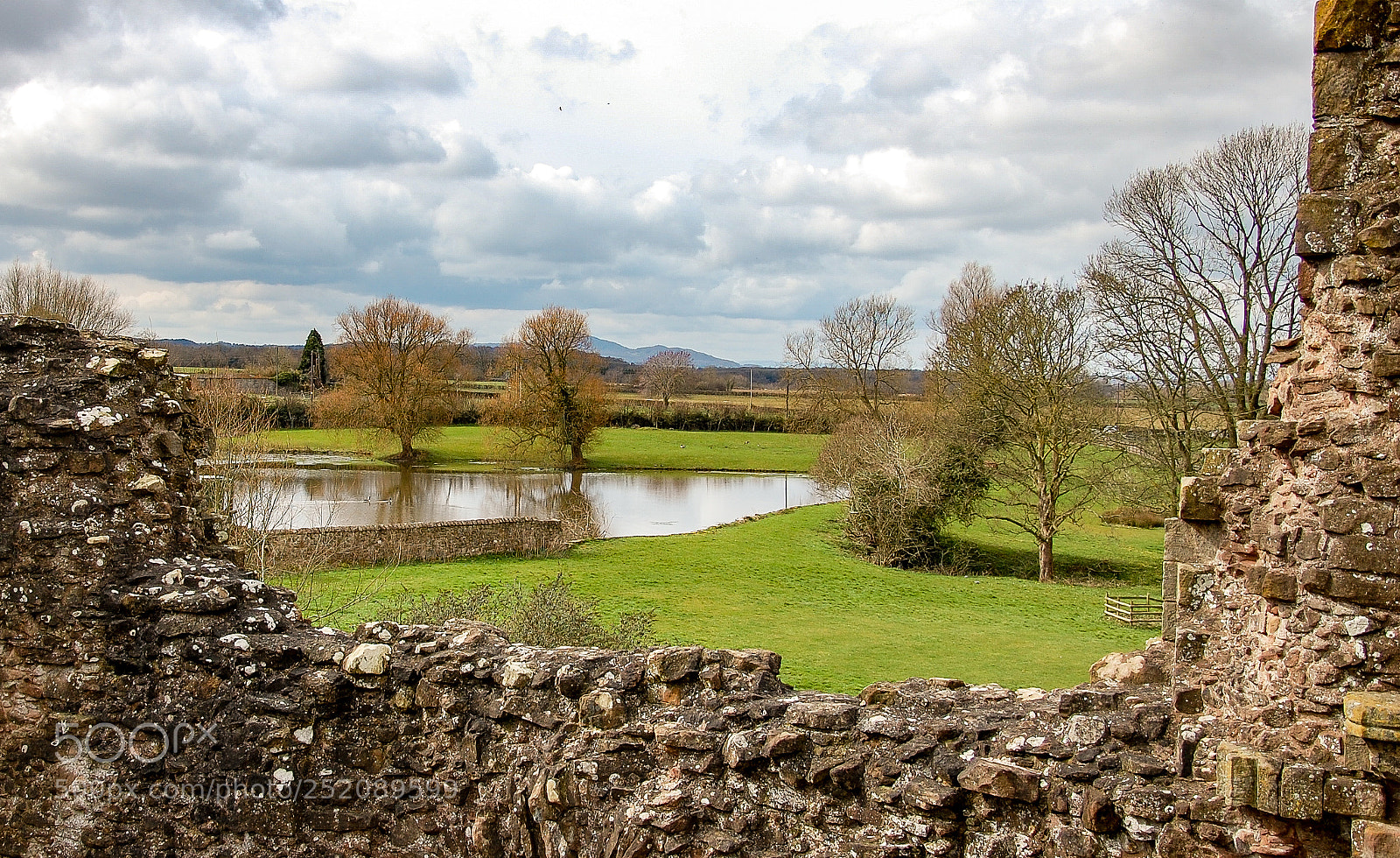 Nikon D40 sample photo. At the top of photography