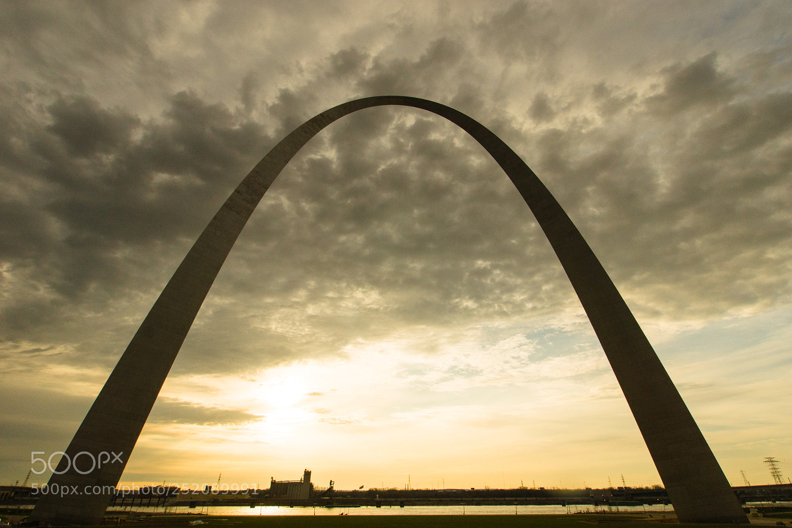 Sony SLT-A77 sample photo. Sunrise arch photography
